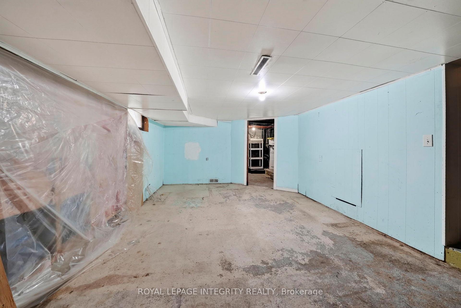 Photo 19 of 836 Marlborough Street N, Cornwall, Cornwall — HOMEH