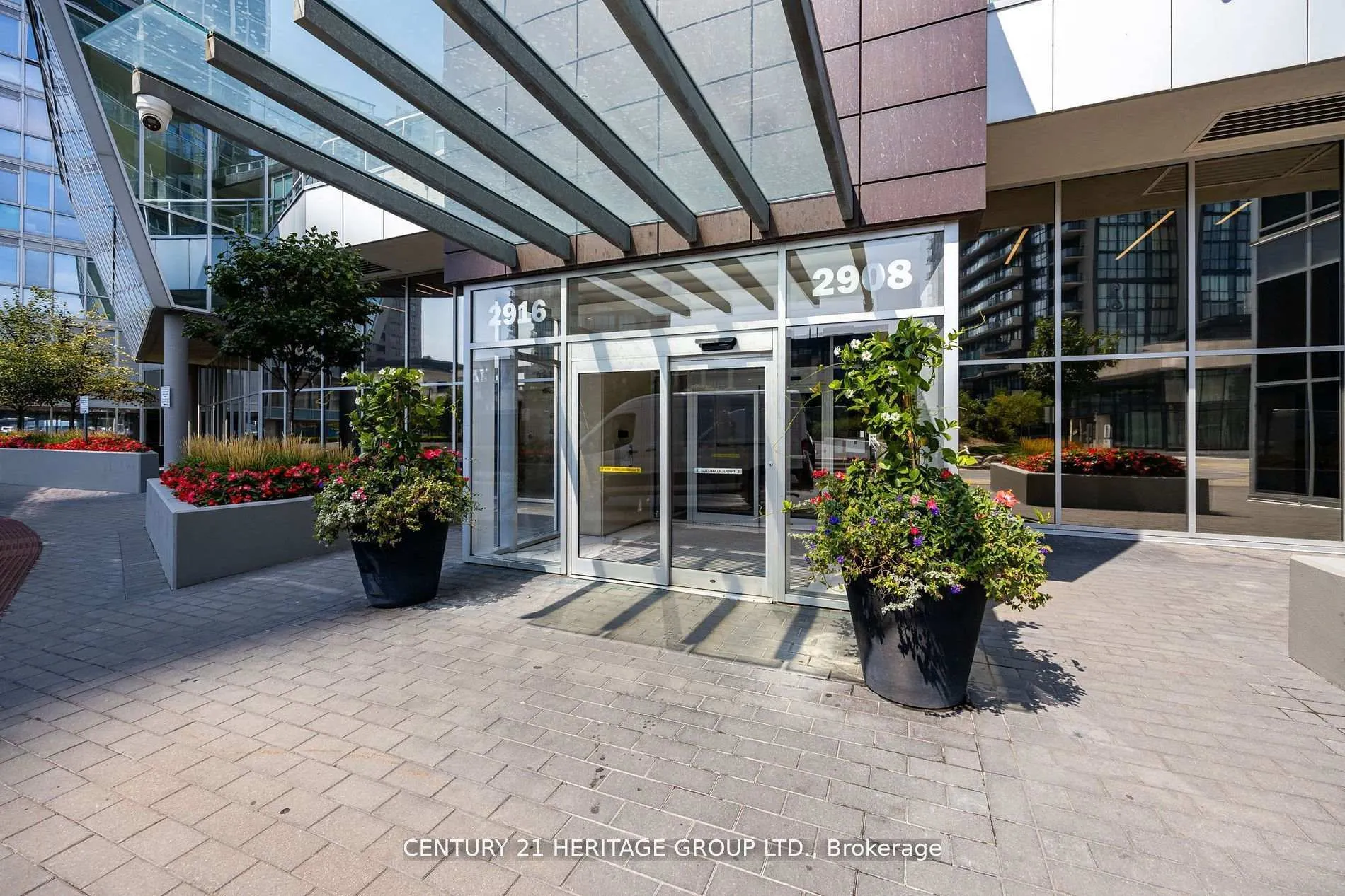 Photo 4 of Unit 1807, 2916 Highway 7, Vaughan, Concord — HOMEH