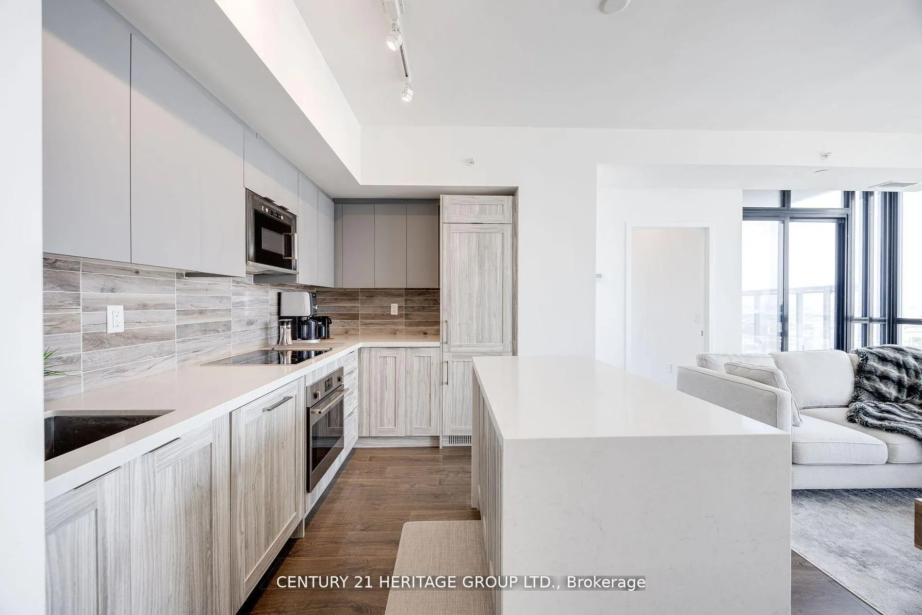 Photo 9 of Unit 1807, 2916 Highway 7, Vaughan, Concord — HOMEH