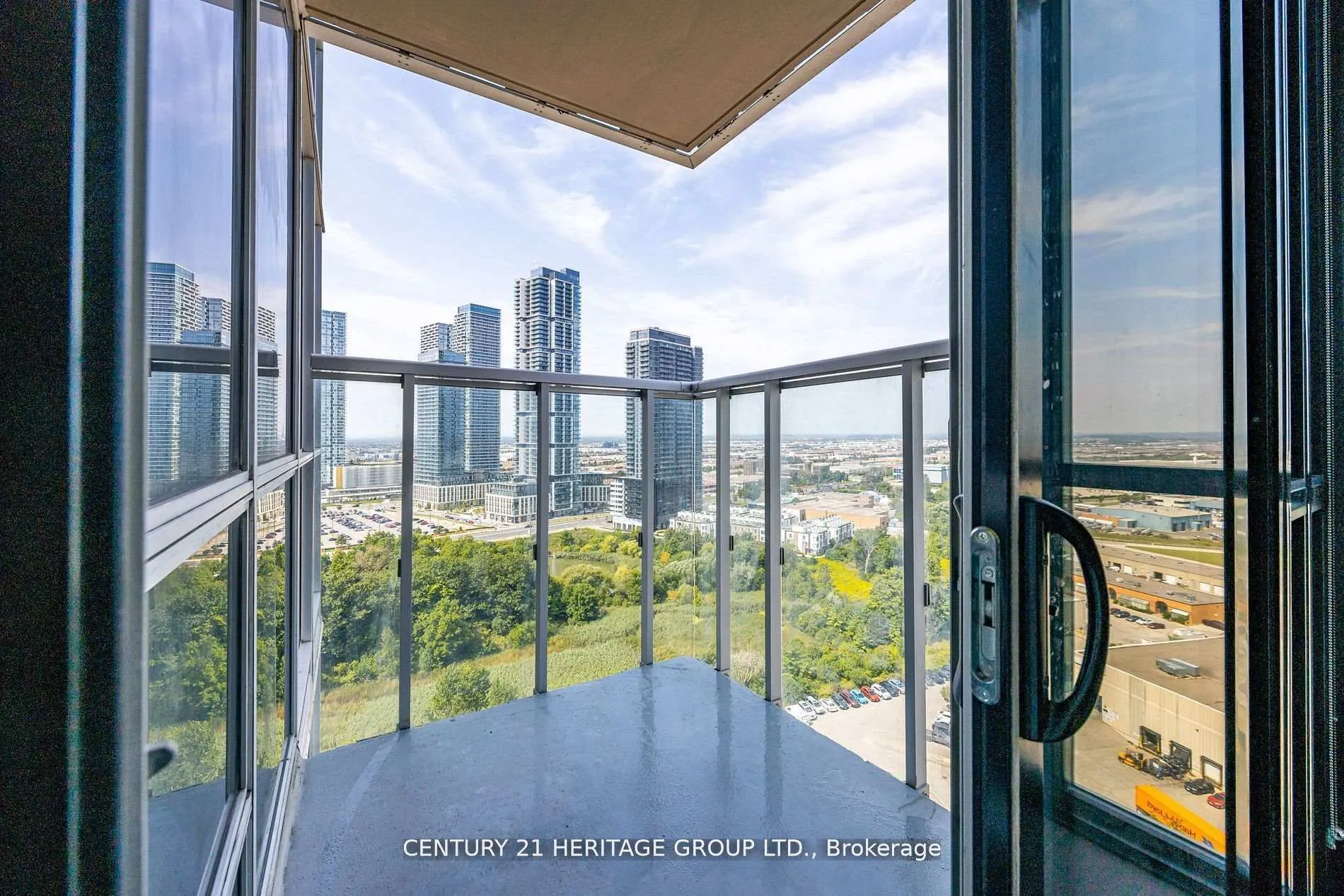 Photo 23 of Unit 1807, 2916 Highway 7, Vaughan, Concord — HOMEH