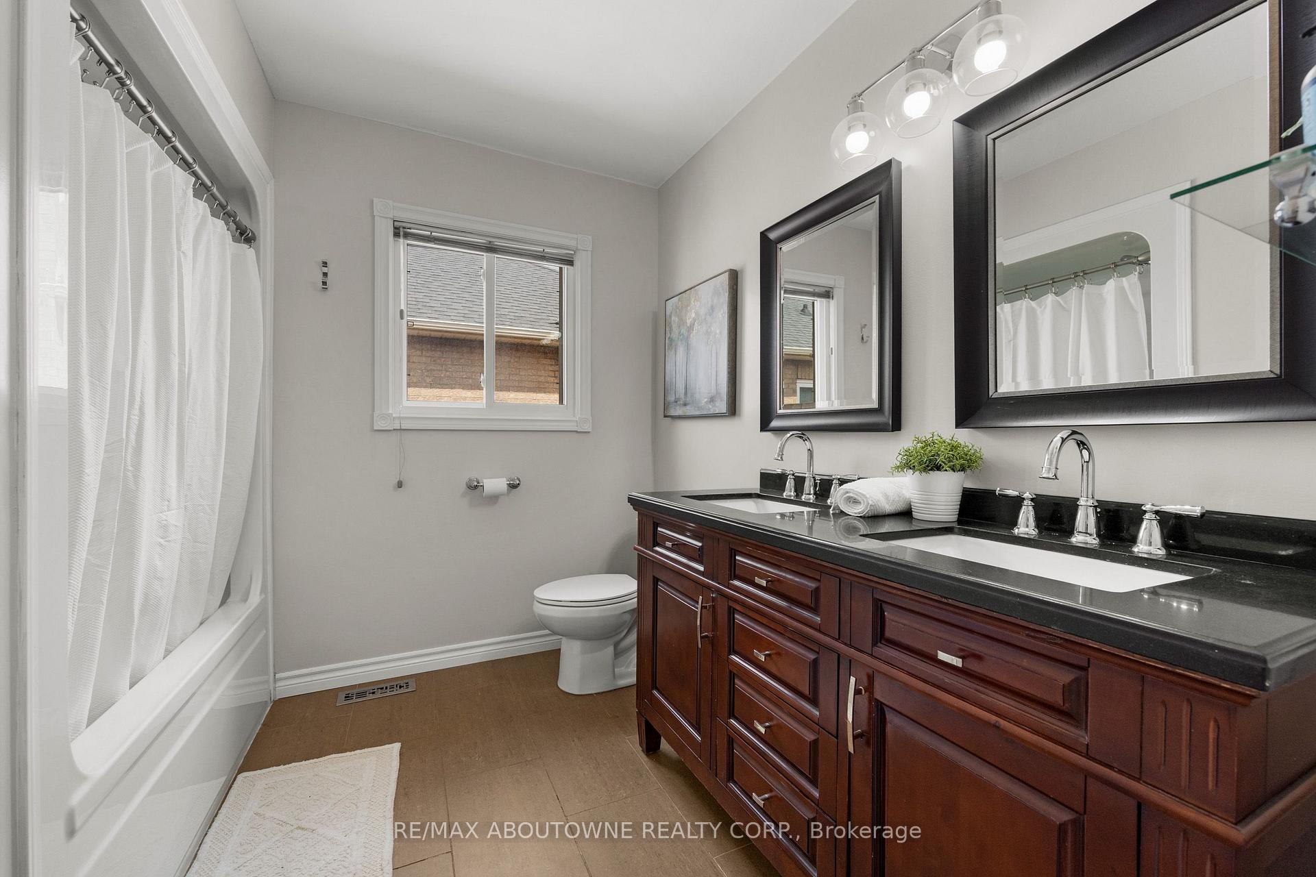 Photo 39 of 435 March Crescent, Oakville, River Oaks — HOMEH