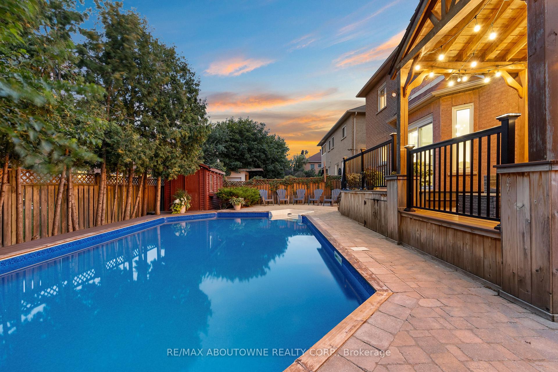 Photo 48 of 435 March Crescent, Oakville, River Oaks — HOMEH