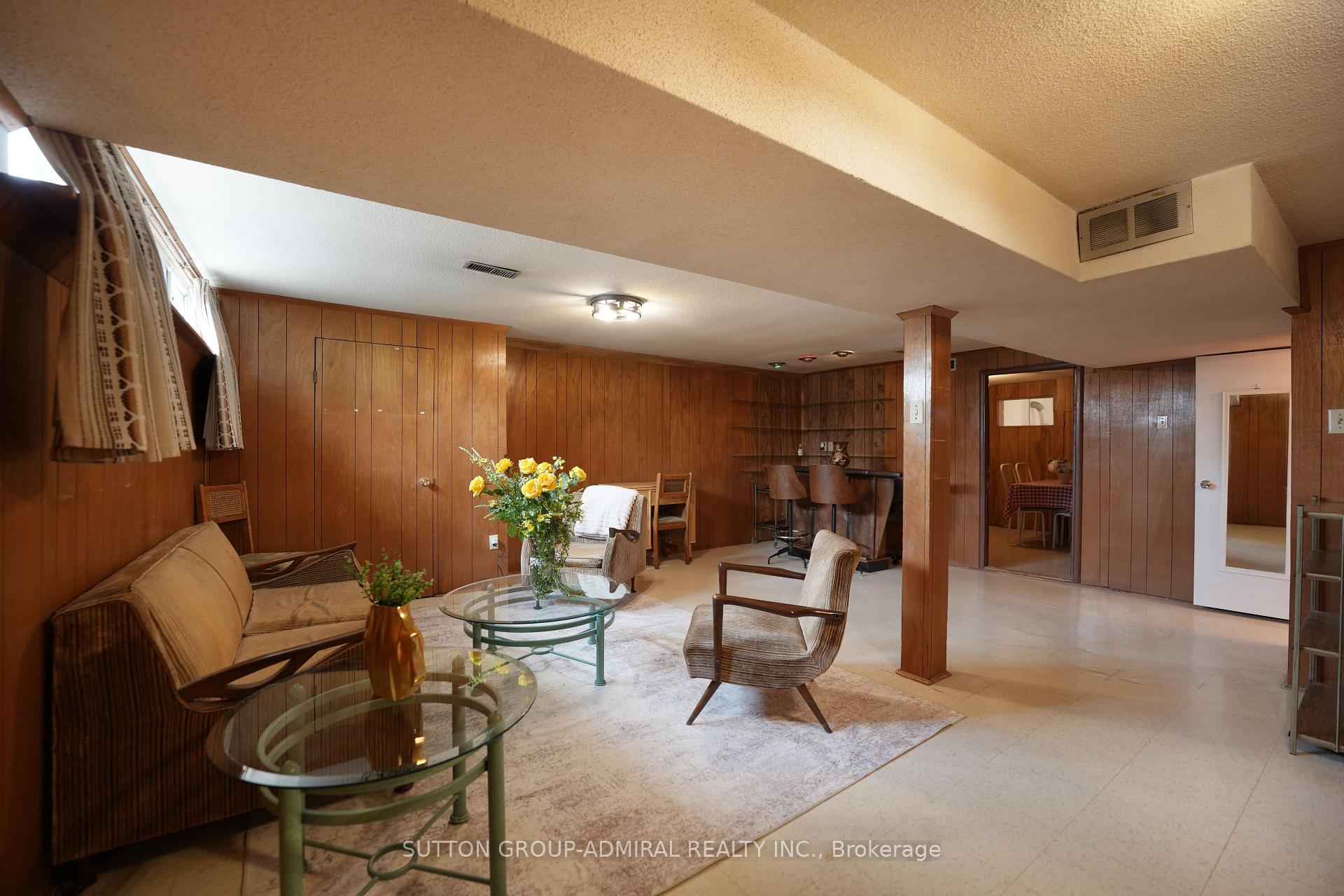 Photo 26 of 14 Thurrock Road, North York, Glenfield-Jane Heights — HOMEH