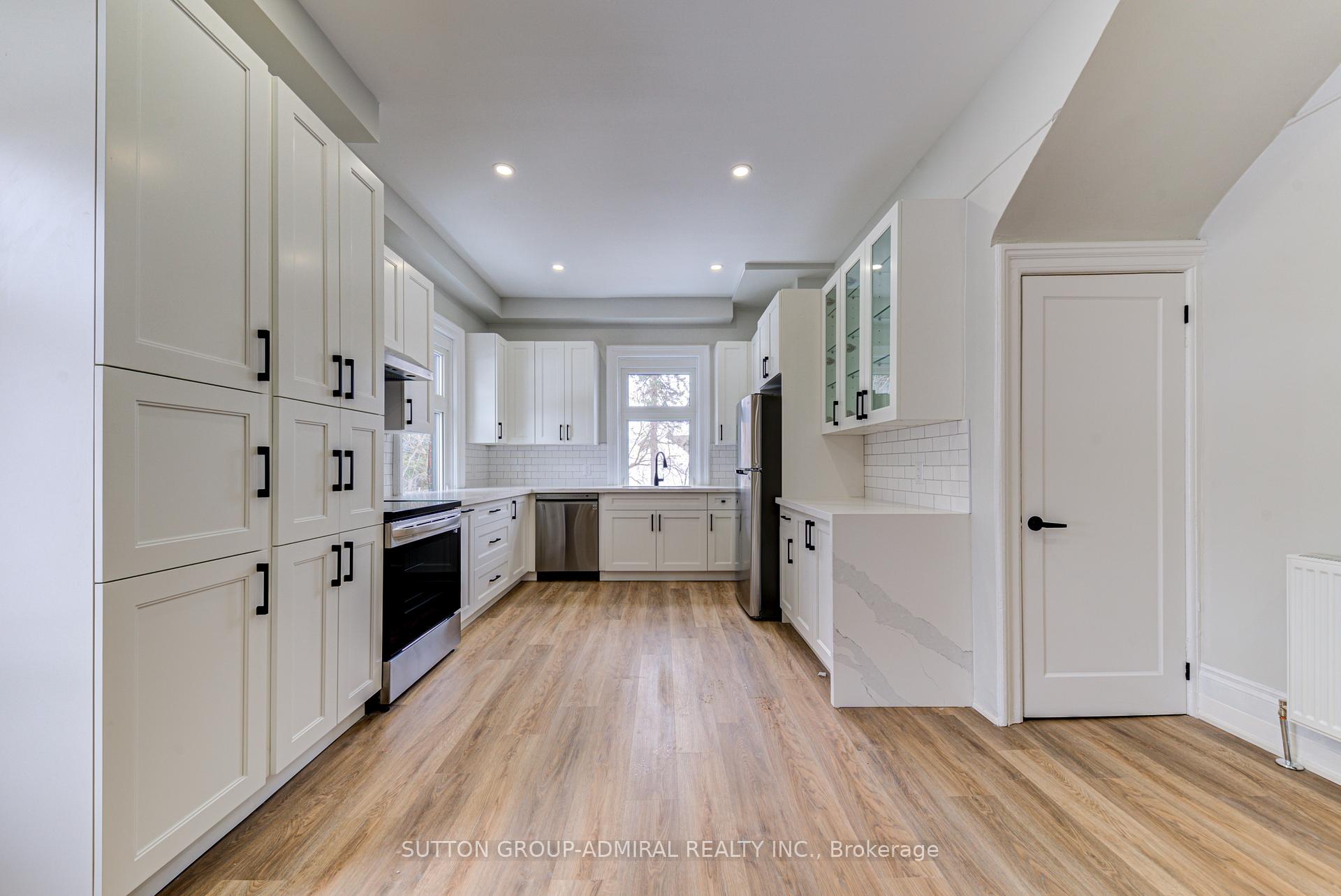 Photo 9 of Unit 3, 167 Collier Street, Barrie, North Shore — HOMEH