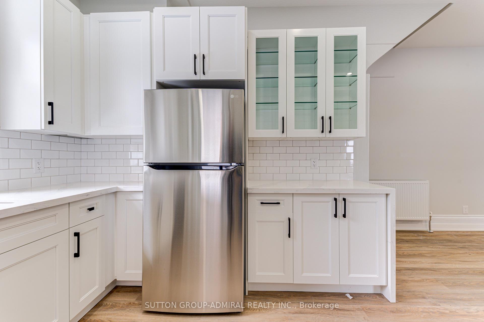 Photo 14 of Unit 3, 167 Collier Street, Barrie, North Shore — HOMEH