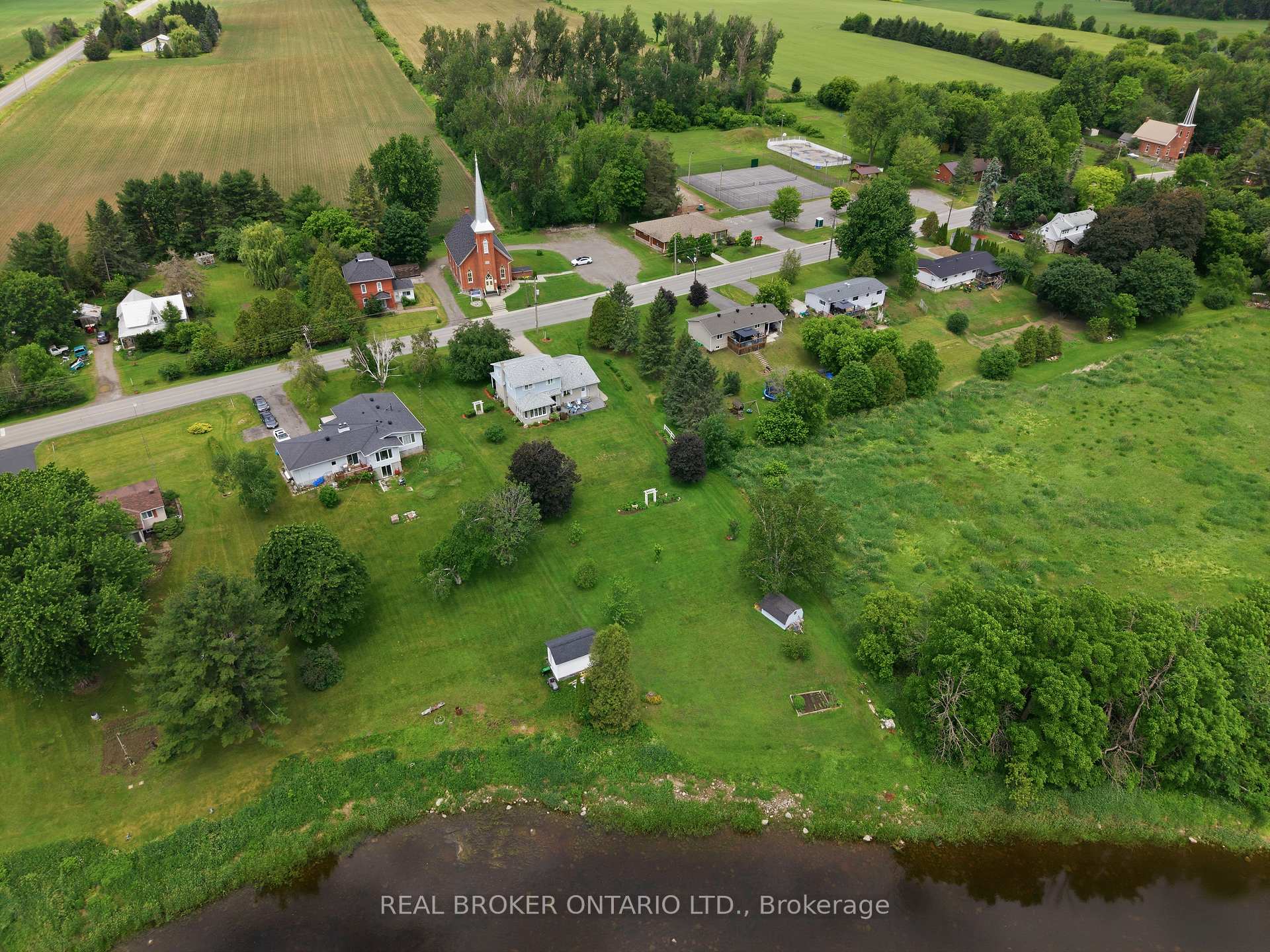 Photo 48 of 10532 Main Street, North Dundas, North Dundas (Mountain) Twp — HOMEH