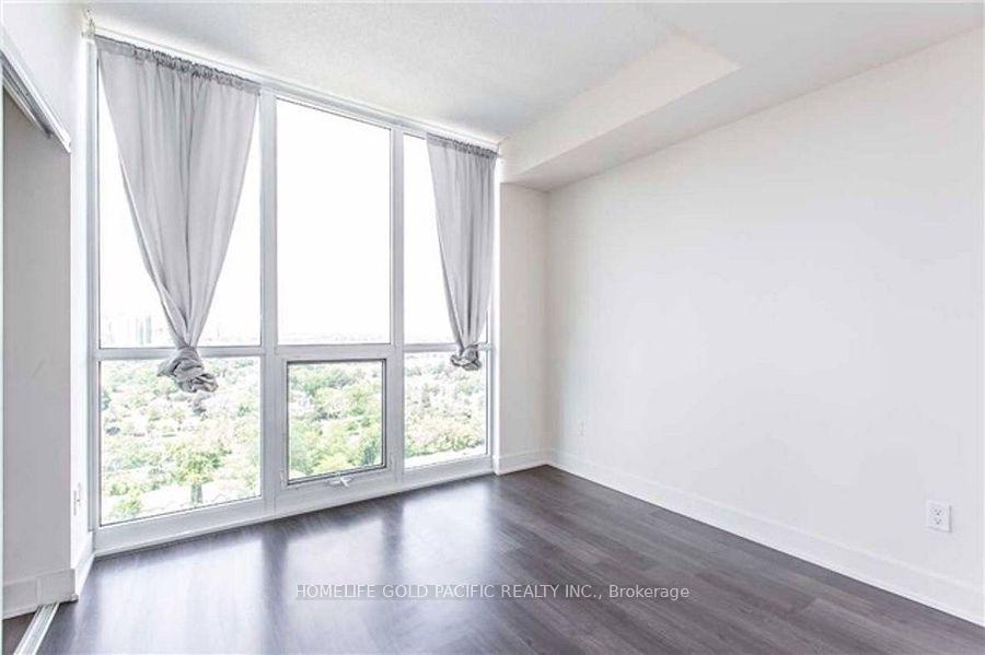 Photo 8 of Unit 2107, 88 Sheppard Avenue E, North York, Willowdale East — HOMEH