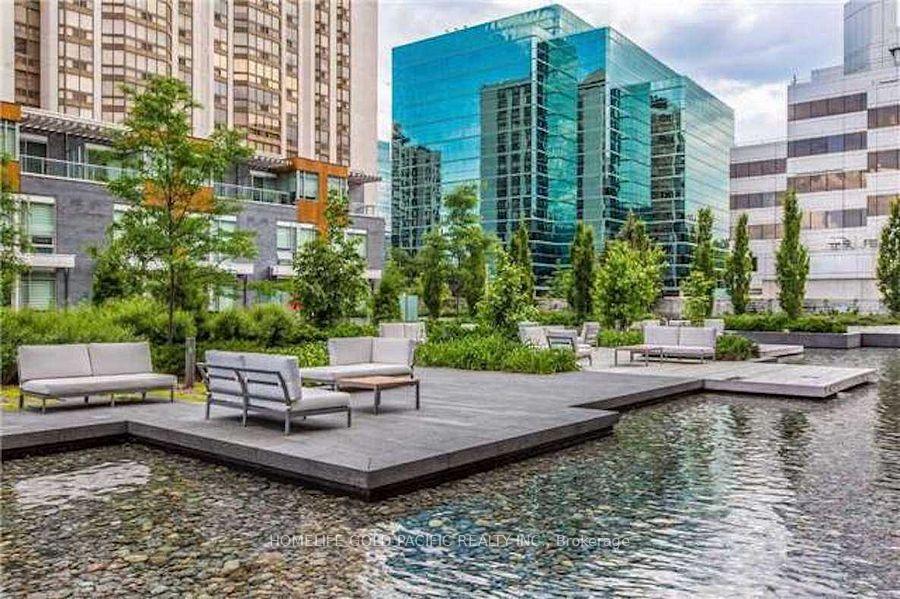 Photo 16 of Unit 2107, 88 Sheppard Avenue E, North York, Willowdale East — HOMEH