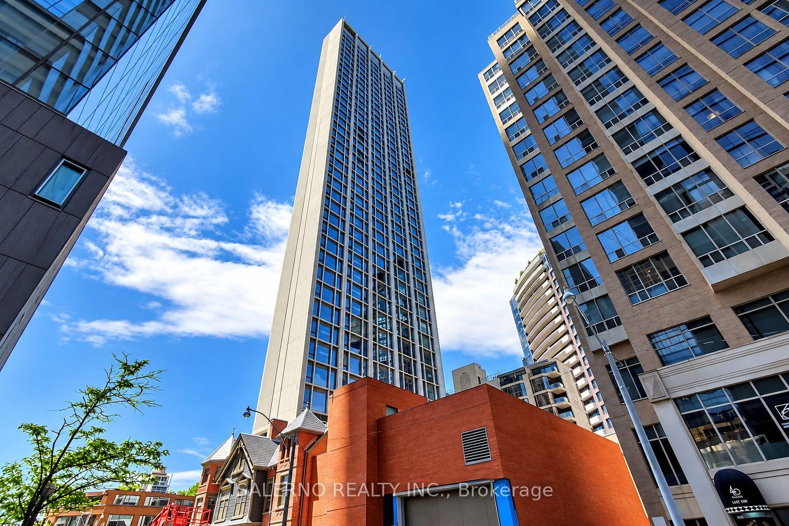 Photo of Unit 2101, 1315 Bay Street