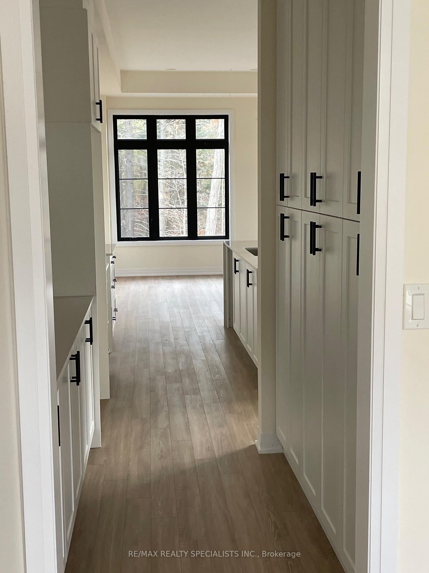 Photo 15 of 39 De La Roche Drive, Vaughan, Vellore Village — HOMEH