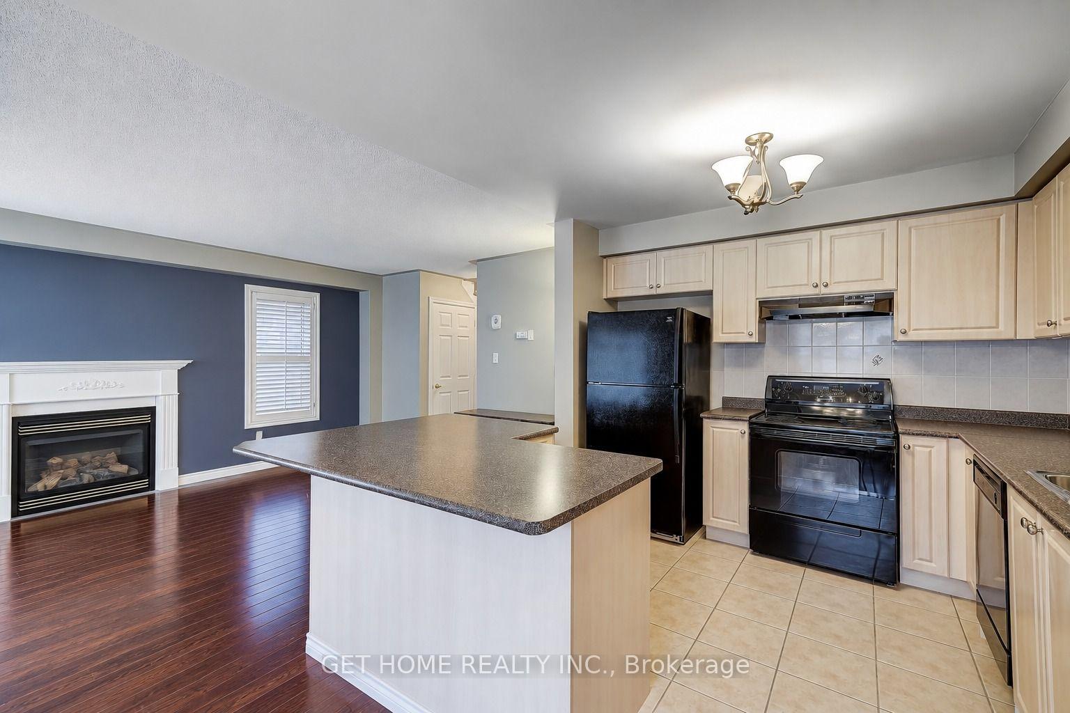 Photo 4 of 21 Forest Valley Road, Markham, Greensborough — HOMEH