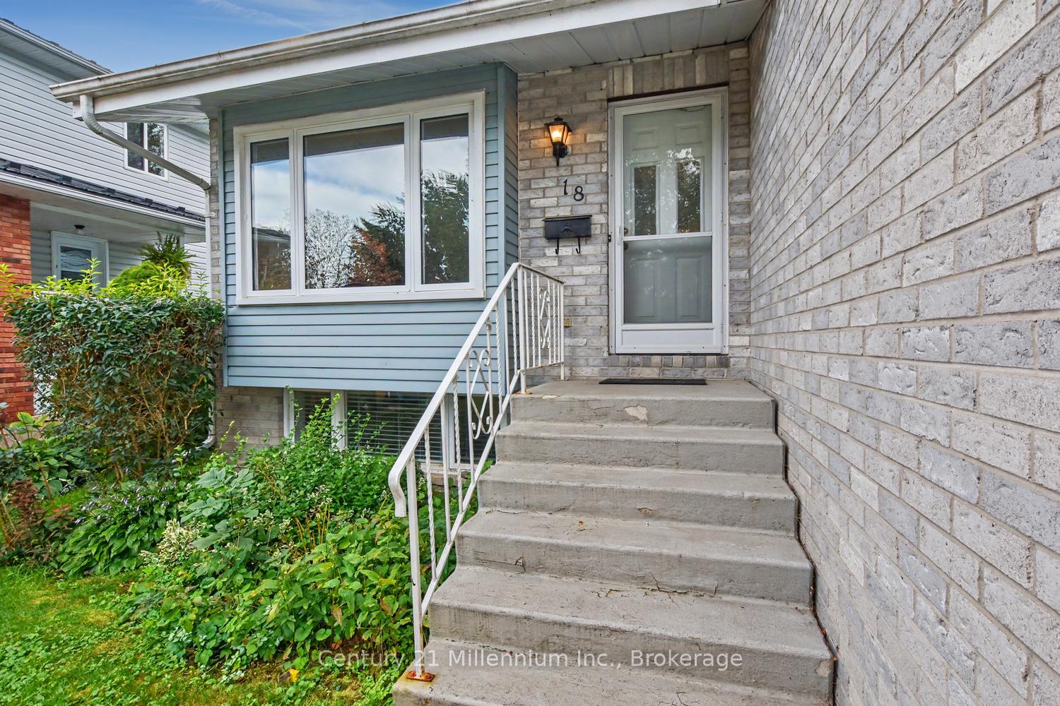 Photo 15 of 18 Dillon Drive, Collingwood — HOMEH