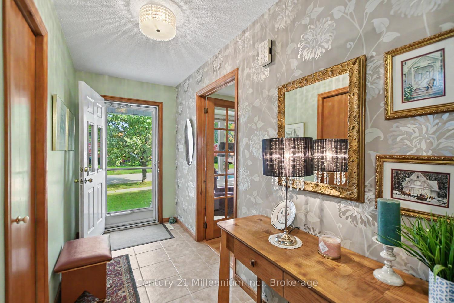 Photo 18 of 18 Dillon Drive, Collingwood — HOMEH