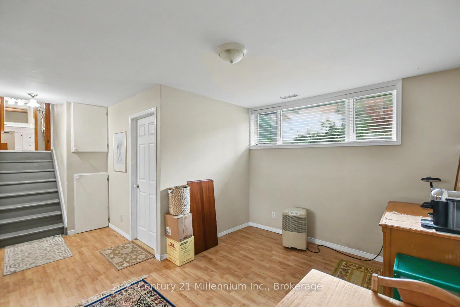Photo 48 of 18 Dillon Drive, Collingwood — HOMEH