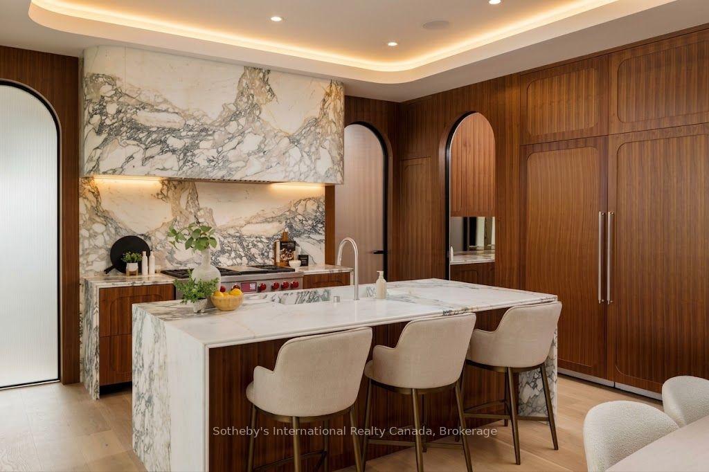 Photo 14 of 123 Tavistock Square, Oakville, Southwest — HOMEH