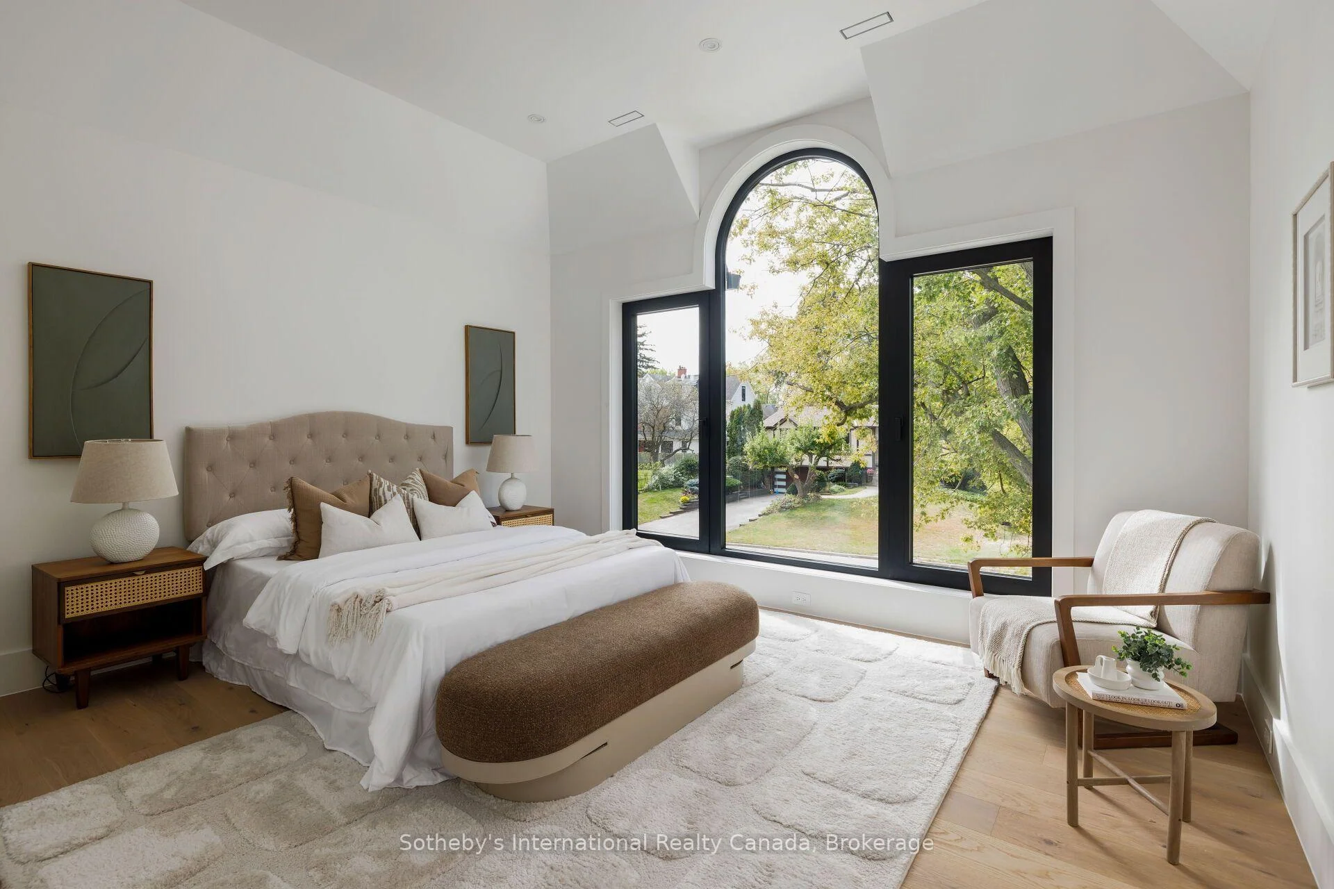 Photo 21 of 123 Tavistock Square, Oakville, Southwest — HOMEH