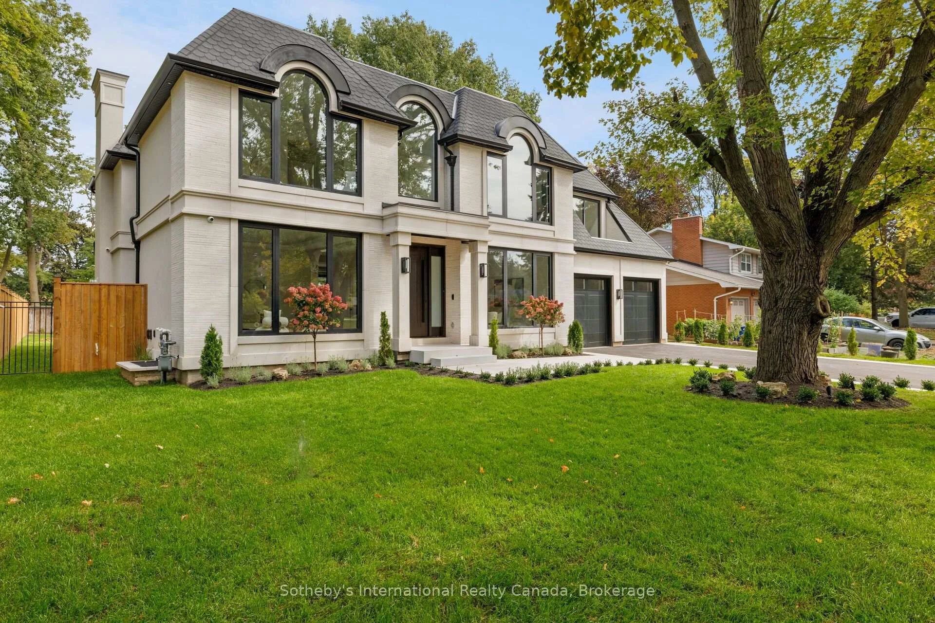 Photo 25 of 123 Tavistock Square, Oakville, Southwest — HOMEH
