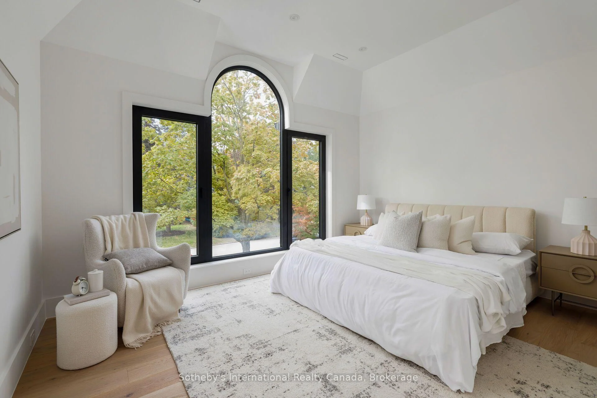 Photo 42 of 123 Tavistock Square, Oakville, Southwest — HOMEH