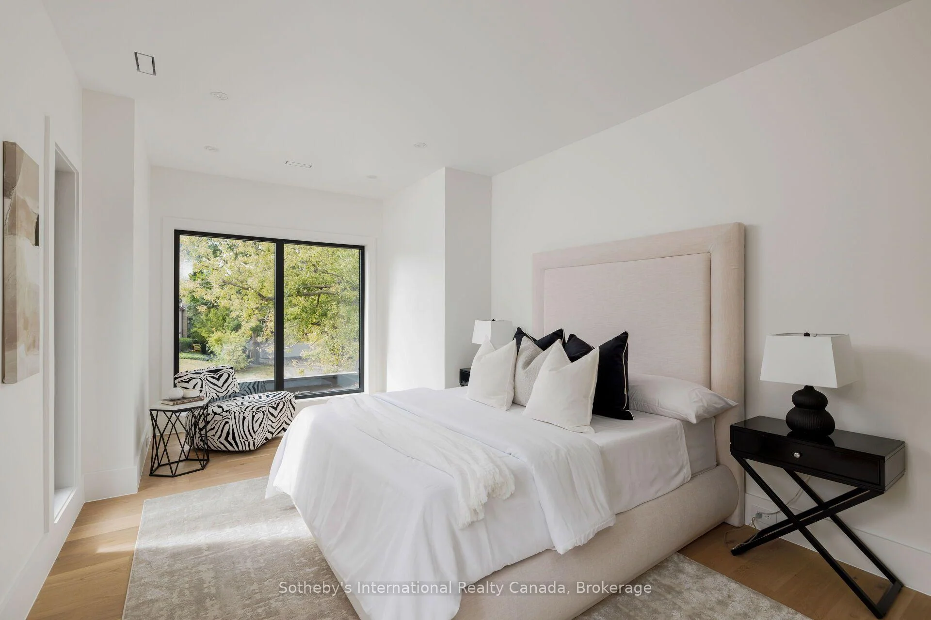 Photo 45 of 123 Tavistock Square, Oakville, Southwest — HOMEH