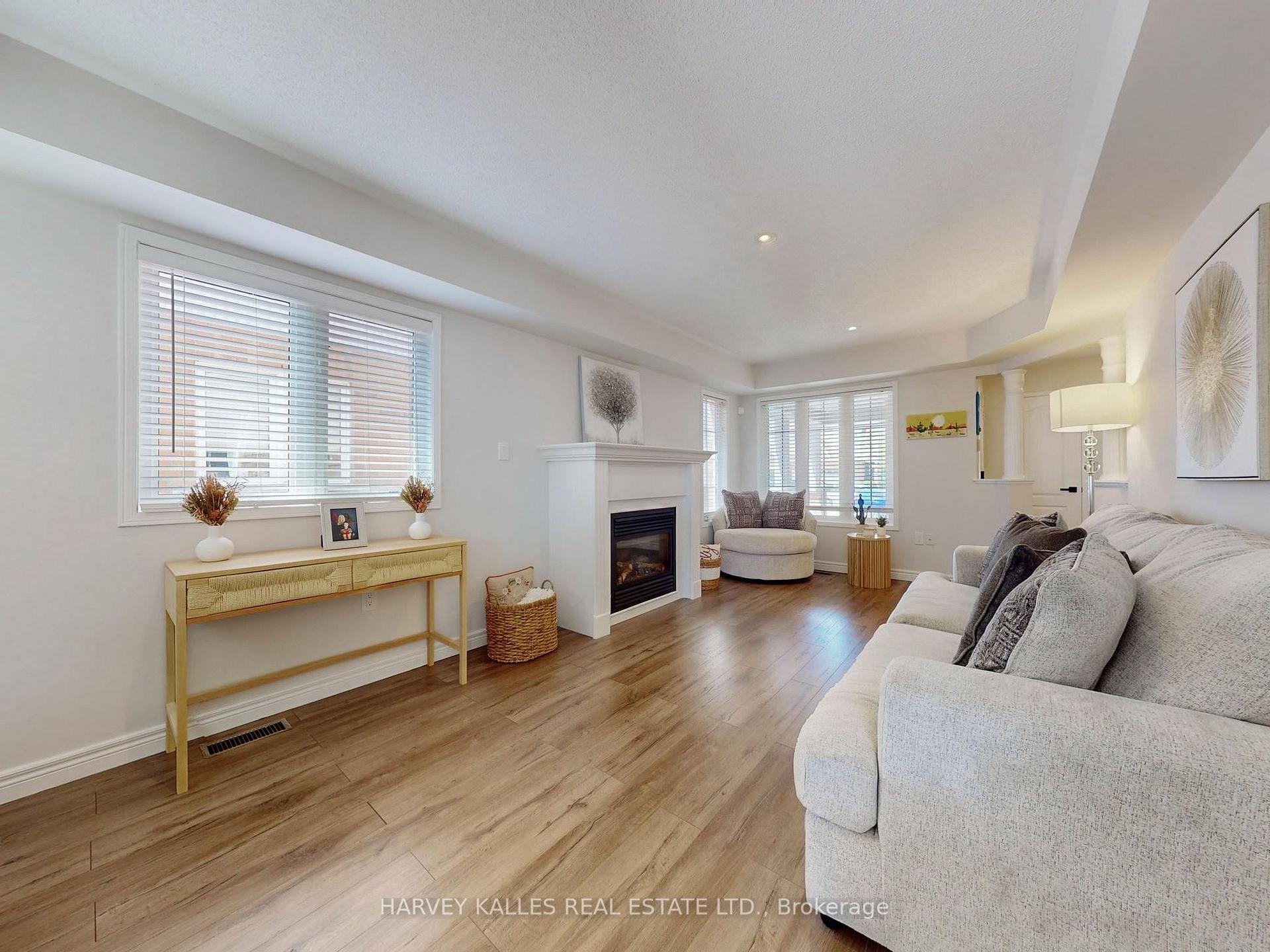 Photo 3 of 1159 Kell Street, Innisfil, Alcona — HOMEH