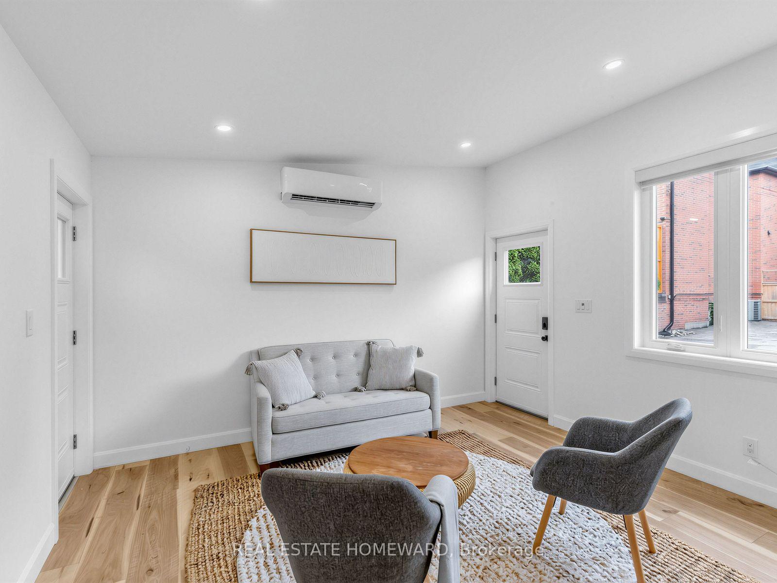 Photo 32 of 5 Beaufield Avenue, Toronto, Leaside — HOMEH