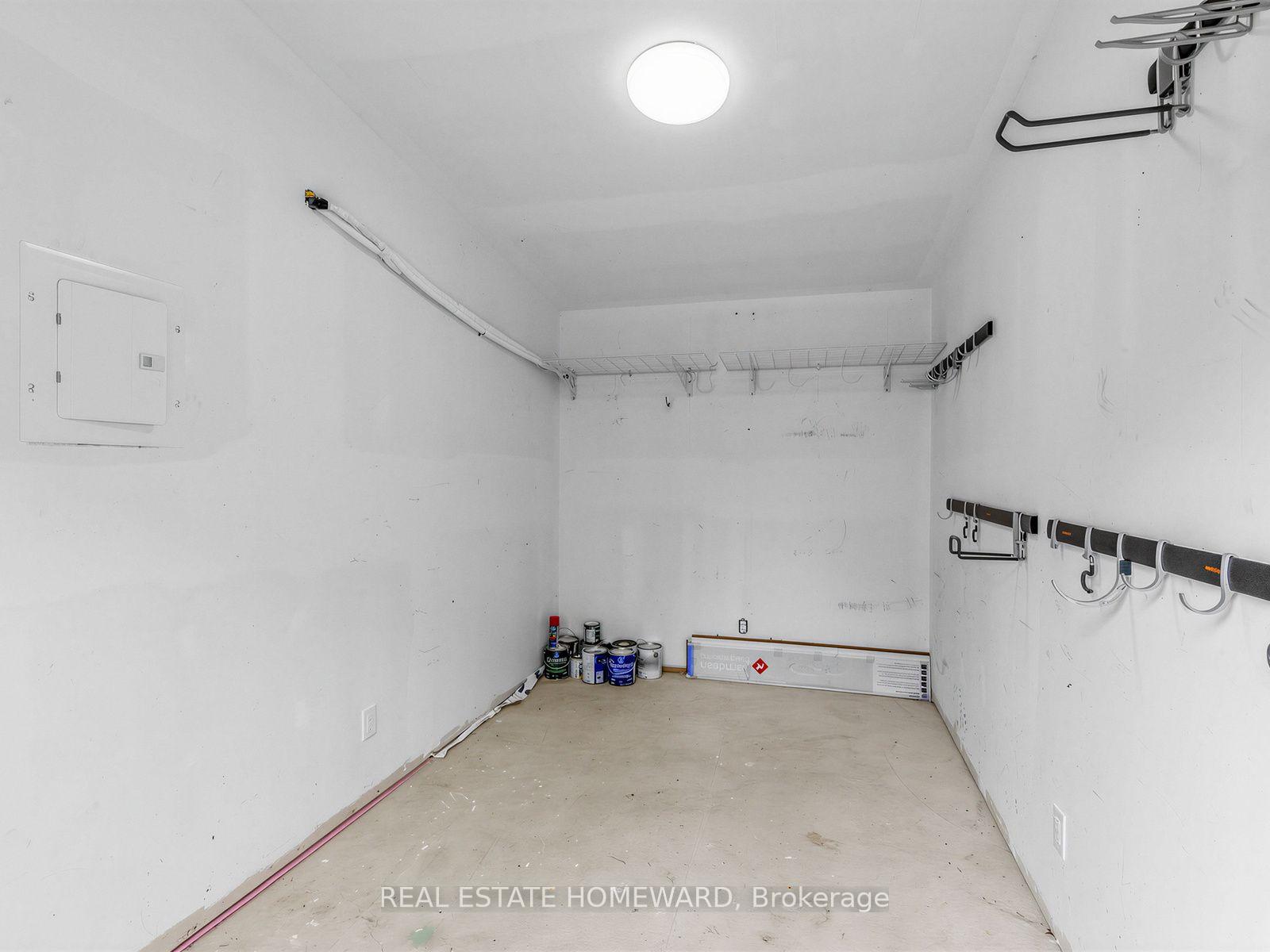 Photo 33 of 5 Beaufield Avenue, Toronto, Leaside — HOMEH