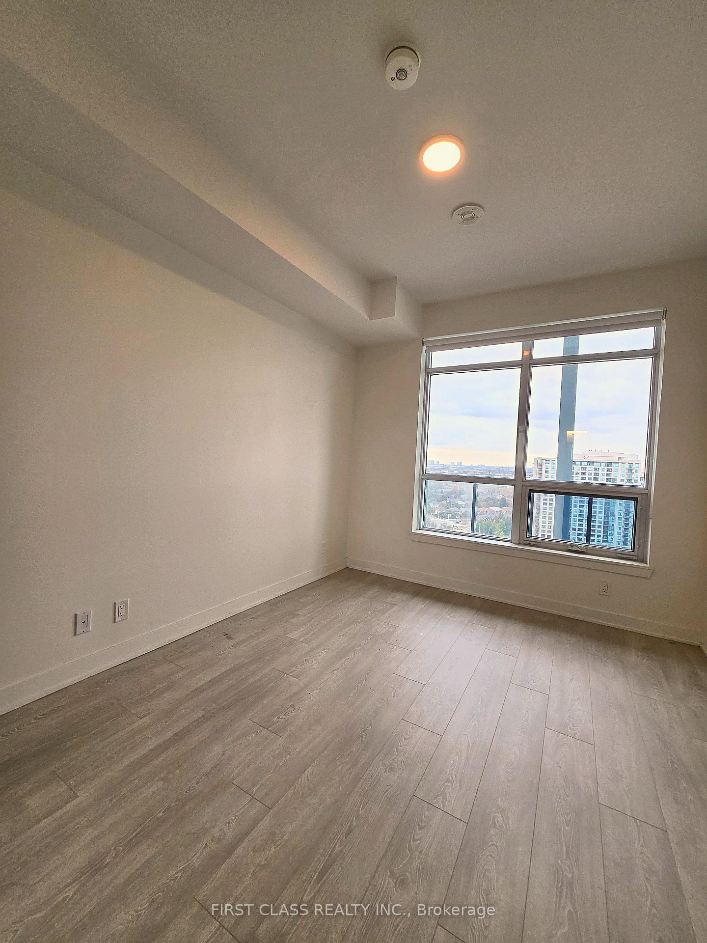 Photo 9 of Unit A1606, 30 Upper Mall Way, Vaughan, Brownridge — HOMEH