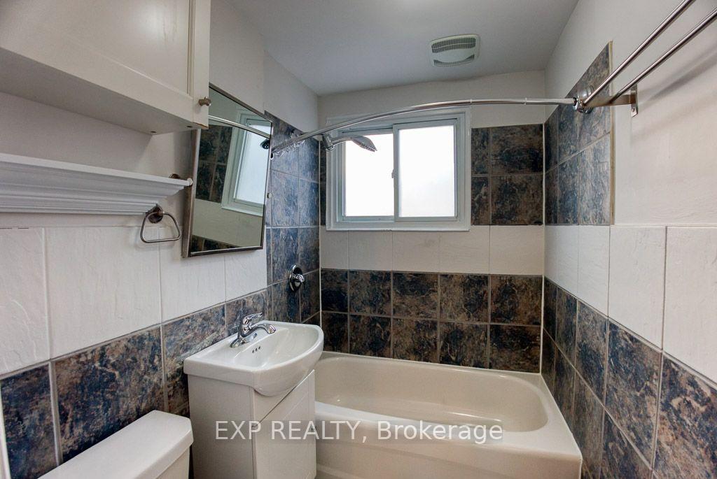 Photo 18 of 448 Holland Avenue, Ottawa, Civic Hospital — HOMEH