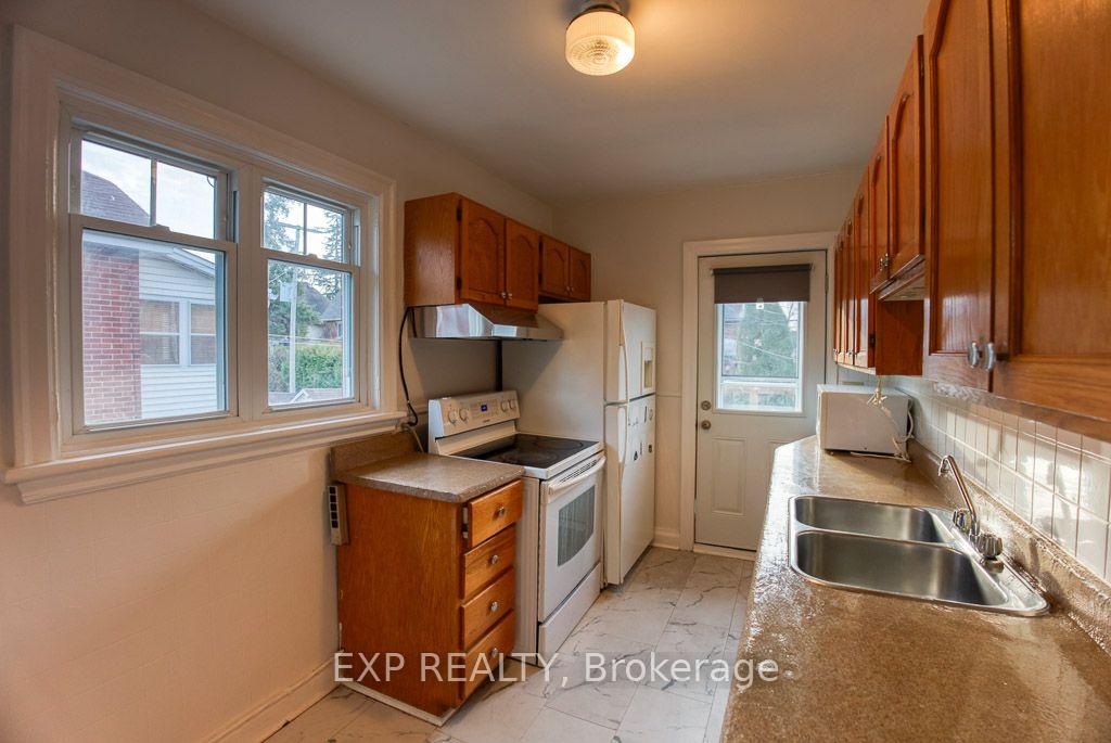 Photo 21 of 448 Holland Avenue, Ottawa, Civic Hospital — HOMEH