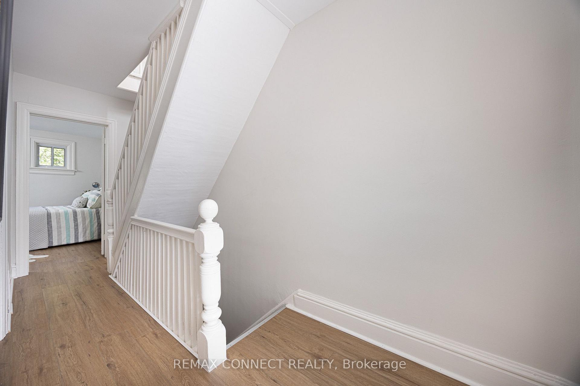 Photo 23 of 17 Muir Avenue, Toronto, Dufferin Grove — HOMEH