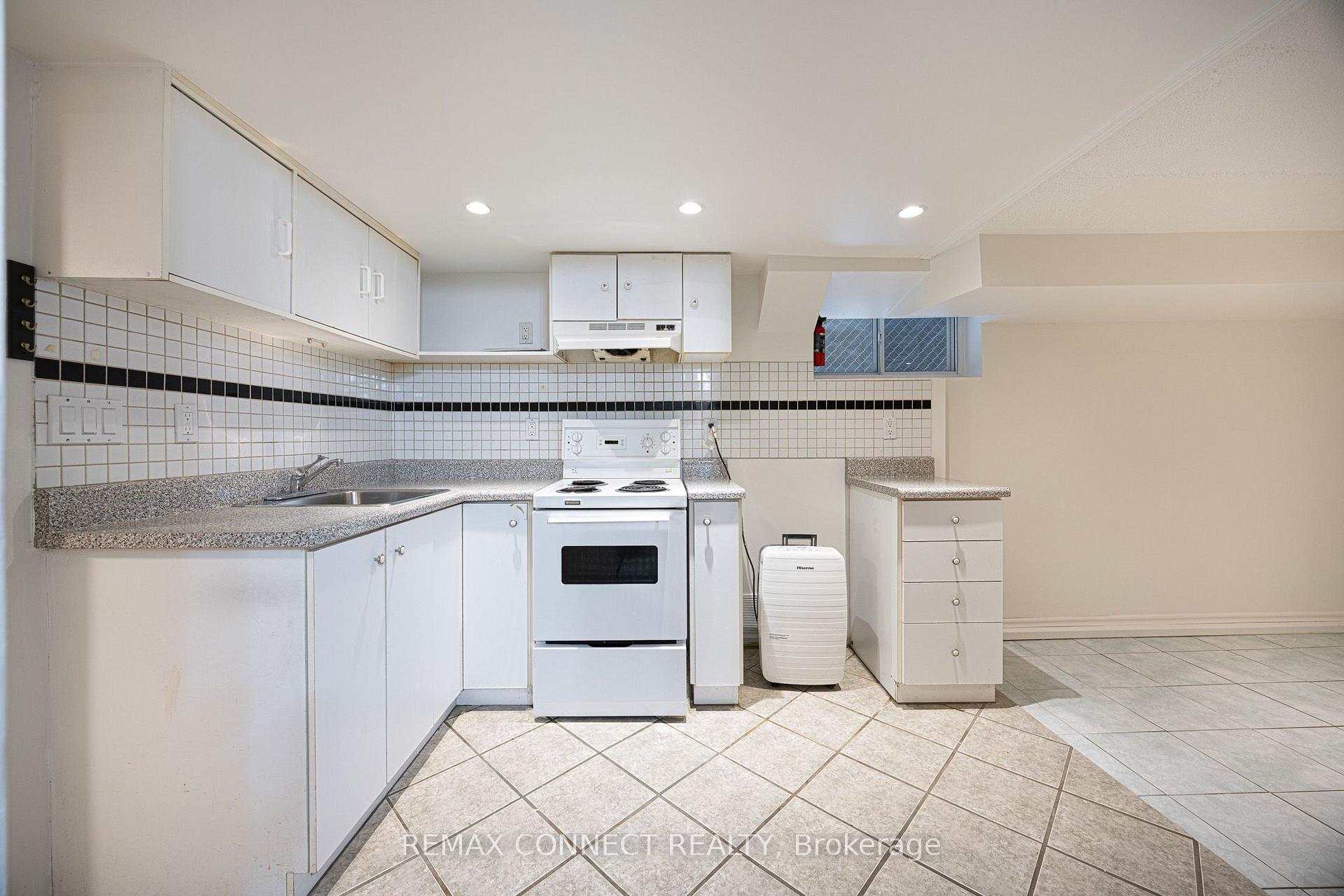 Photo 35 of 17 Muir Avenue, Toronto, Dufferin Grove — HOMEH