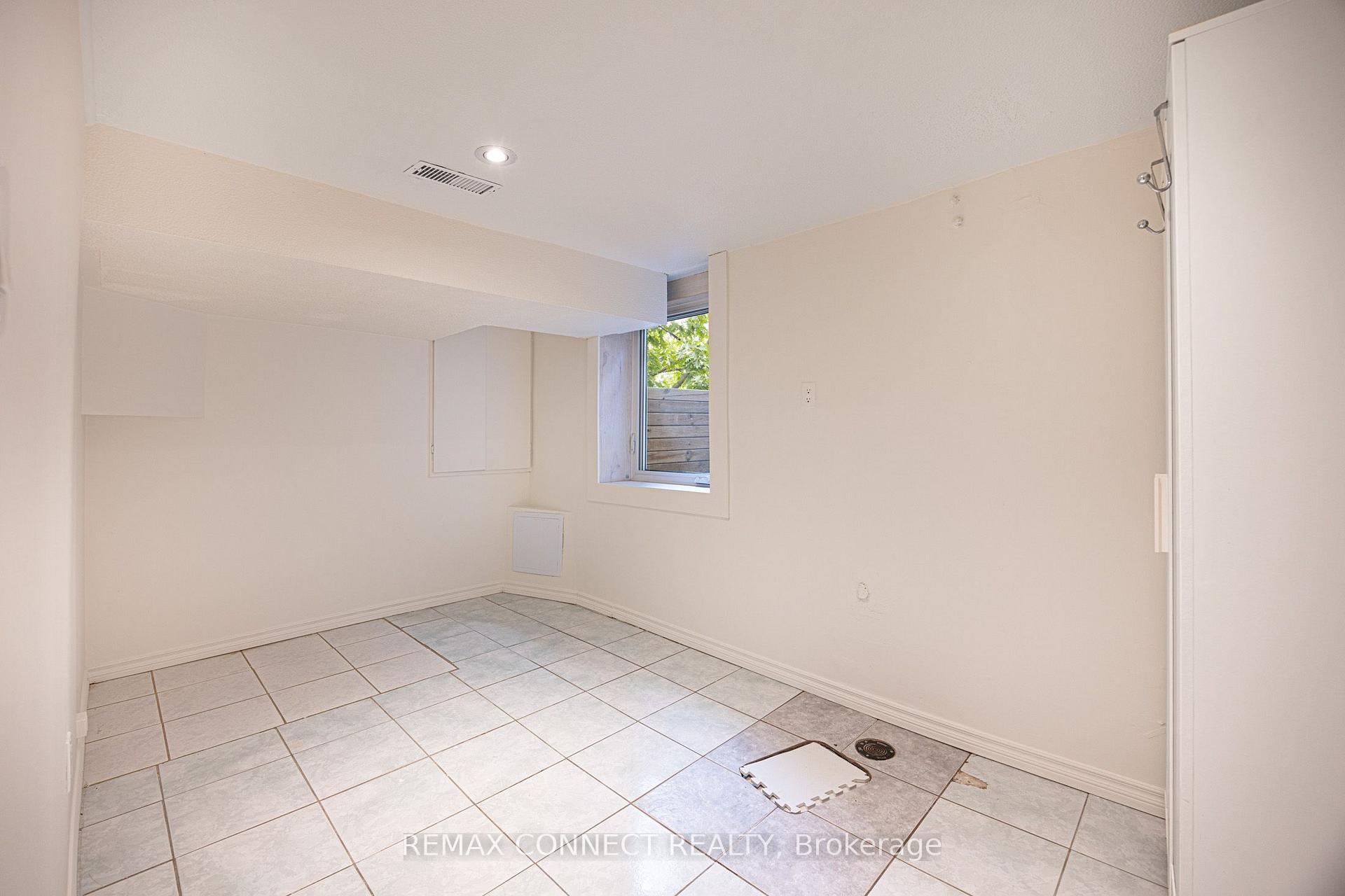 Photo 38 of 17 Muir Avenue, Toronto, Dufferin Grove — HOMEH