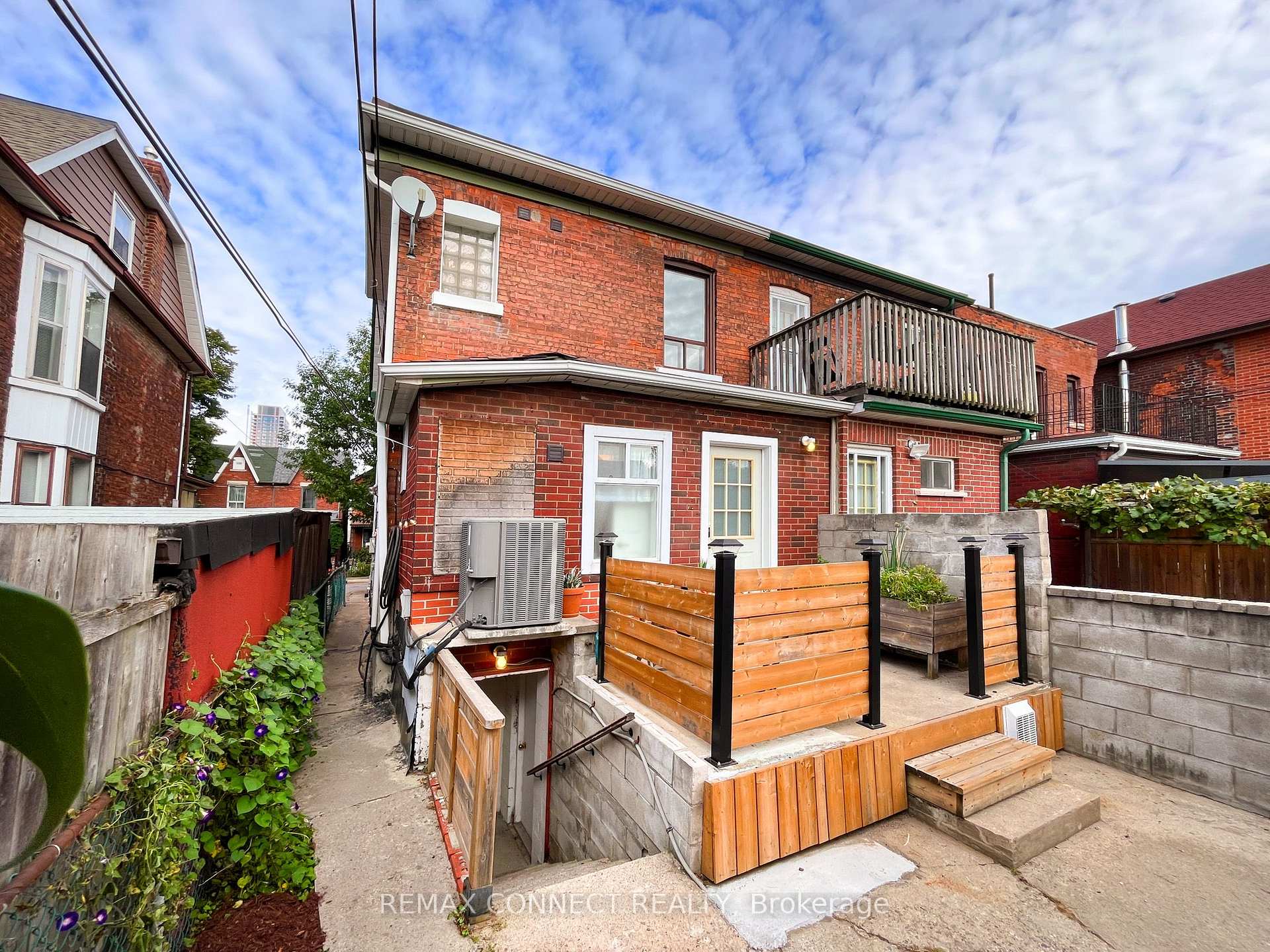 Photo 41 of 17 Muir Avenue, Toronto, Dufferin Grove — HOMEH