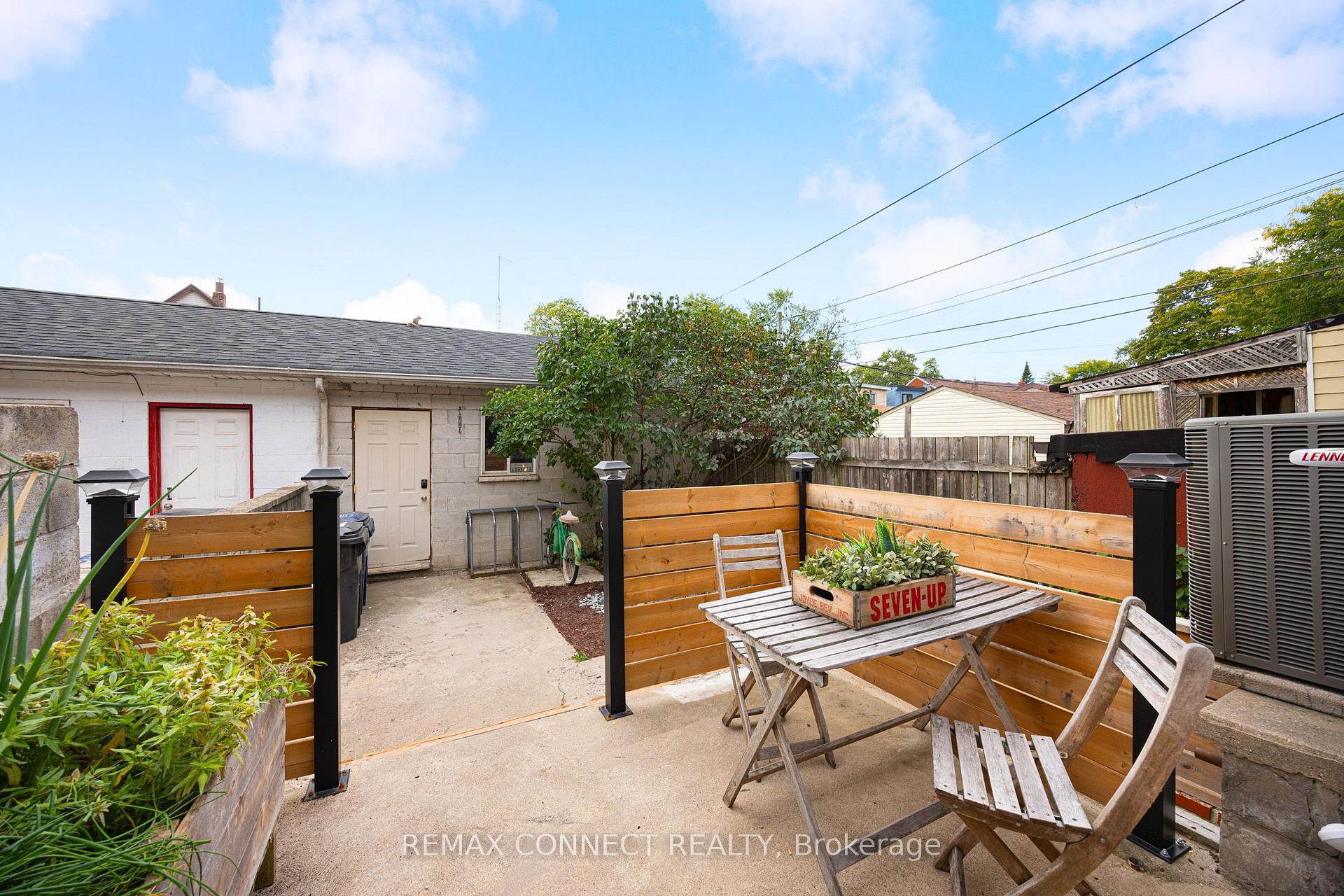 Photo 43 of 17 Muir Avenue, Toronto, Dufferin Grove — HOMEH