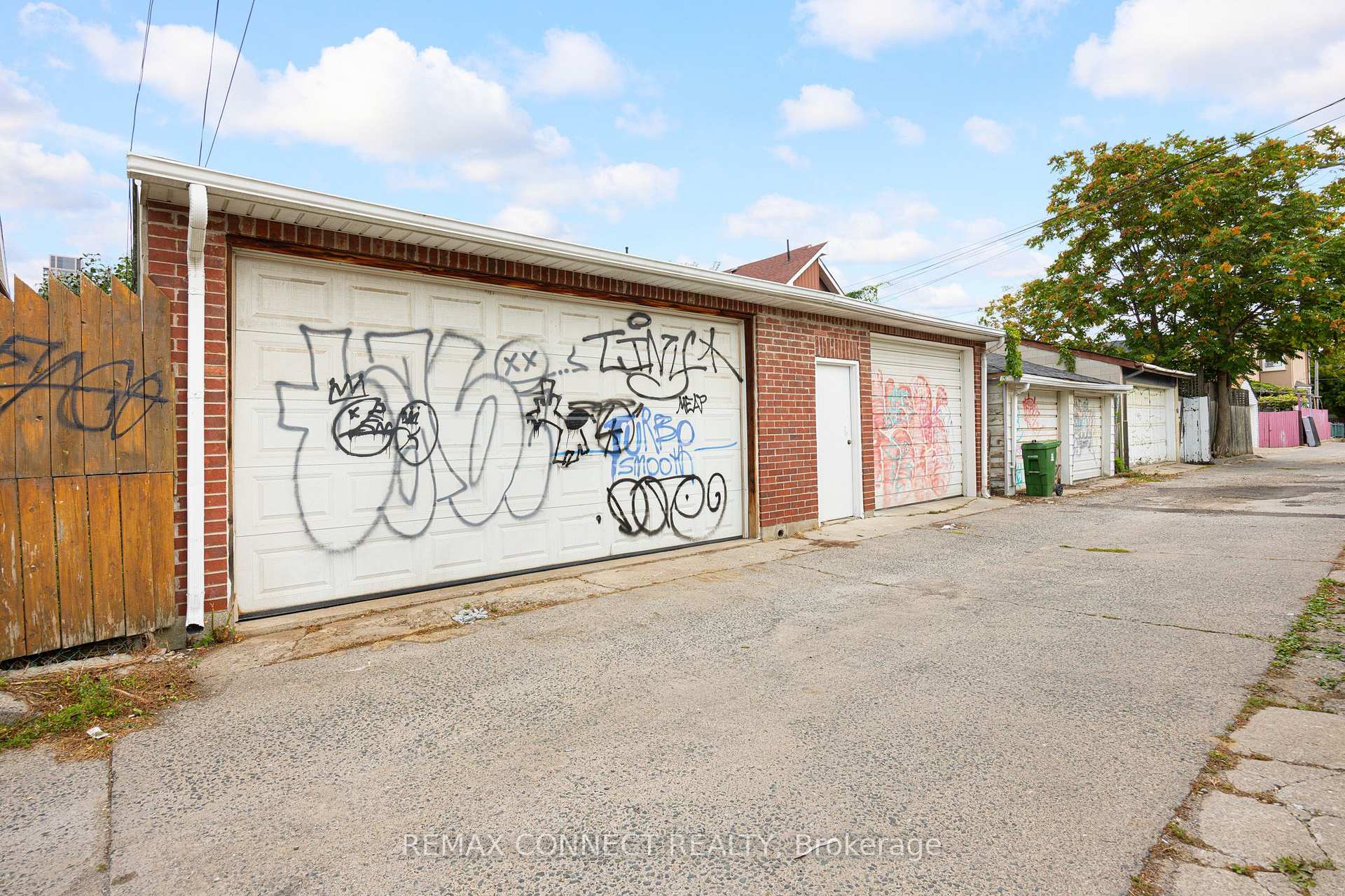 Photo 45 of 17 Muir Avenue, Toronto, Dufferin Grove — HOMEH