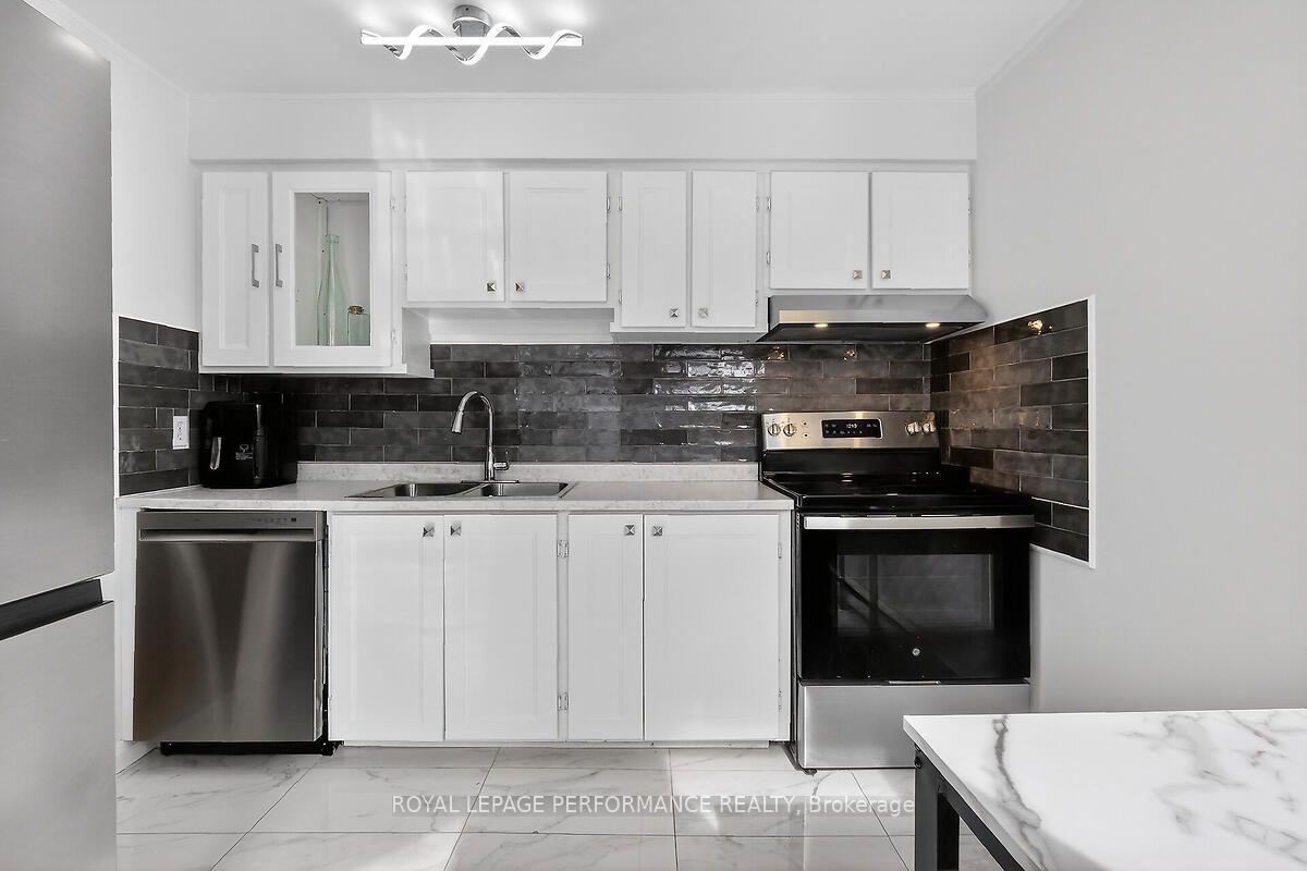 Photo 6 of Unit 28, 42 Compata Way, Ottawa, Blackburn Hamlet (South) — HOMEH