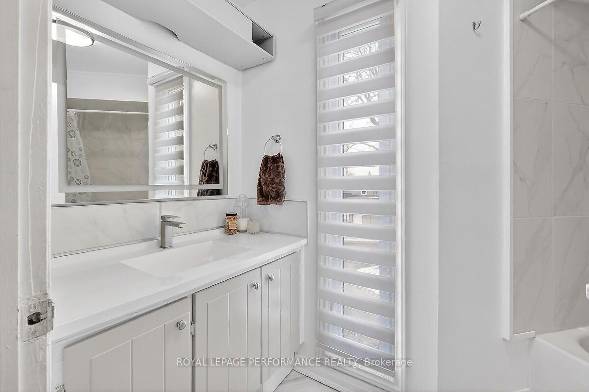 Photo 24 of Unit 28, 42 Compata Way, Ottawa, Blackburn Hamlet (South) — HOMEH