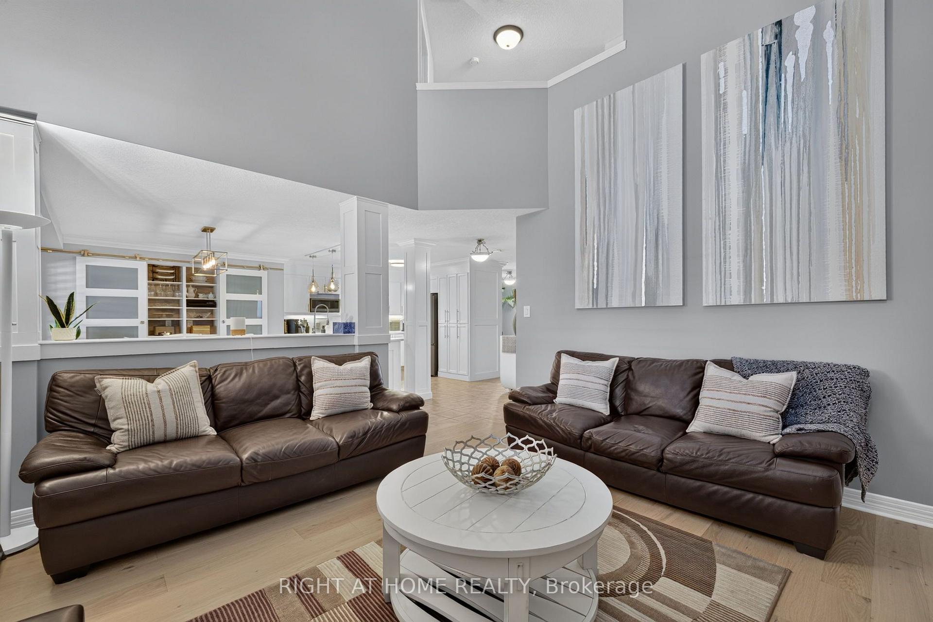 Photo 19 of 1032 Byronmanor Road, London, South K — HOMEH