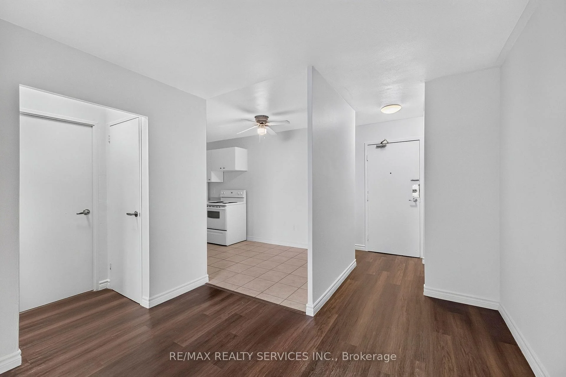 Photo 12 of Unit 908, 223 Jackson Street W, Hamilton, Durand — HOMEH