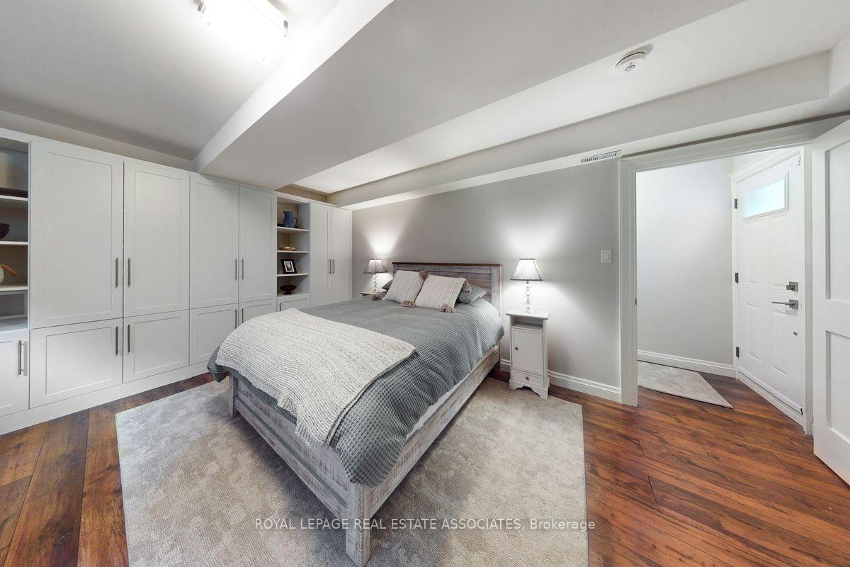 Photo 31 of 41 Ringley Avenue, Etobicoke, Stonegate-Queensway — HOMEH