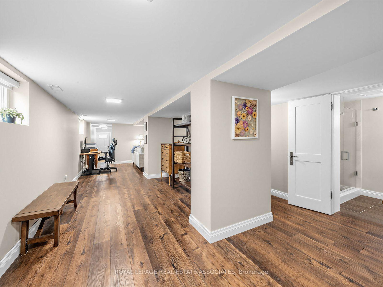 Photo 33 of 41 Ringley Avenue, Etobicoke, Stonegate-Queensway — HOMEH