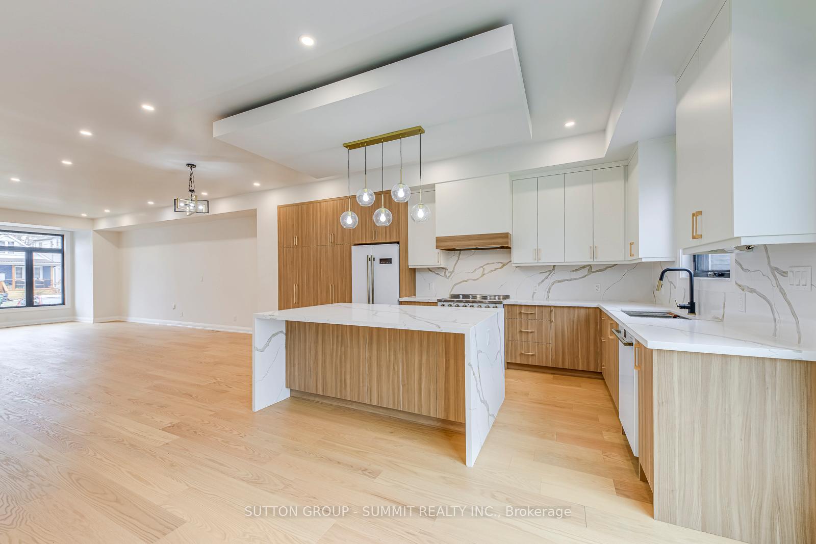 Photo 7 of 103 Kalmar Avenue, Scarborough, Birchcliffe-Cliffside — HOMEH
