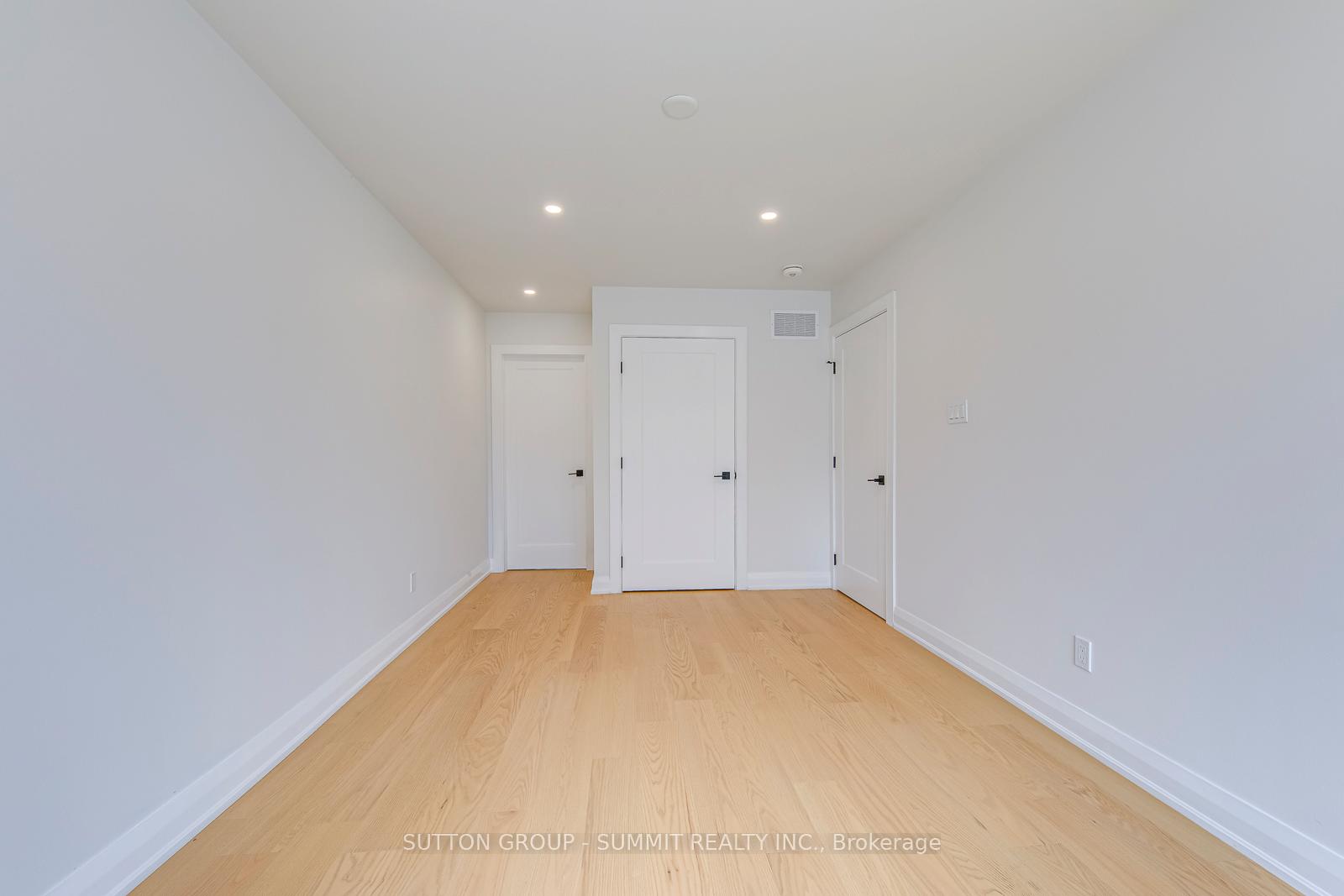 Photo 26 of 103 Kalmar Avenue, Scarborough, Birchcliffe-Cliffside — HOMEH