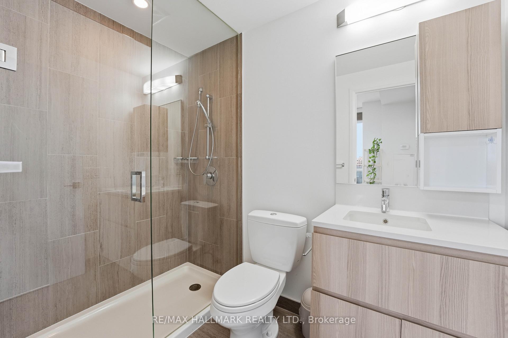 Photo 6 of Unit 710, 36 Park Lawn Road, Etobicoke, Mimico — HOMEH