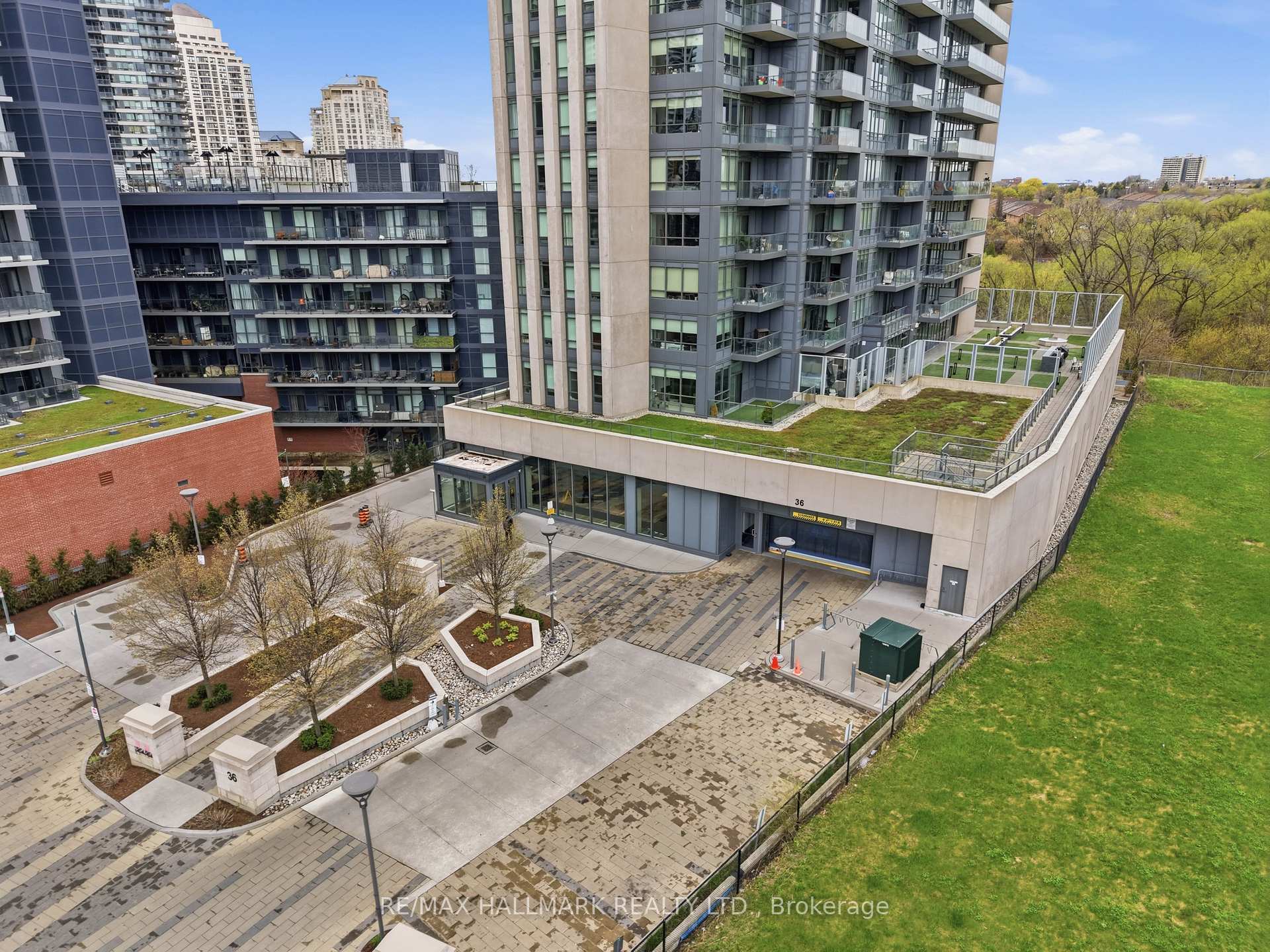 Photo 30 of Unit 710, 36 Park Lawn Road, Etobicoke, Mimico — HOMEH
