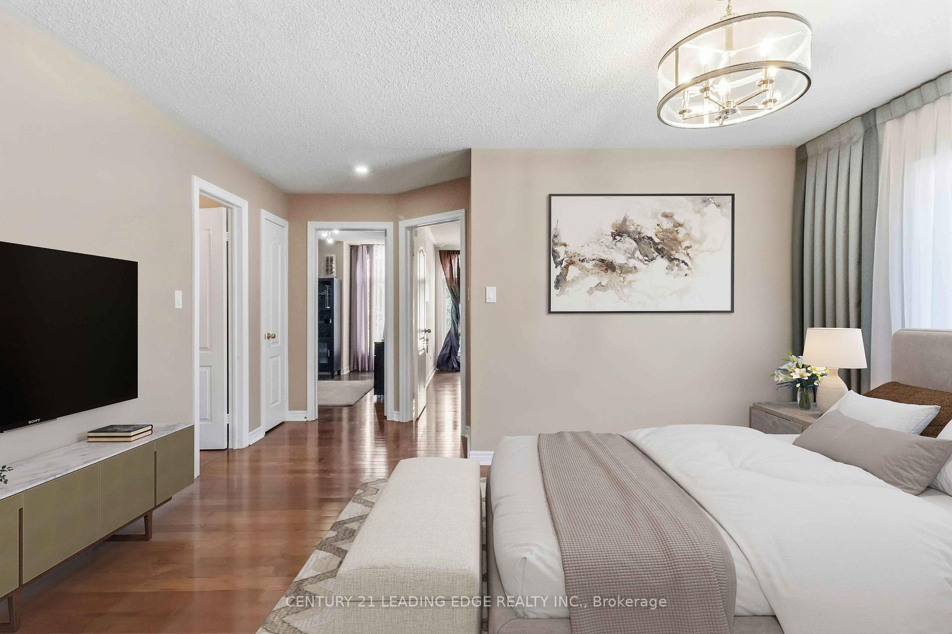 Photo 35 of 47 Cordoba Drive, Vaughan, Lakeview Estates — HOMEH