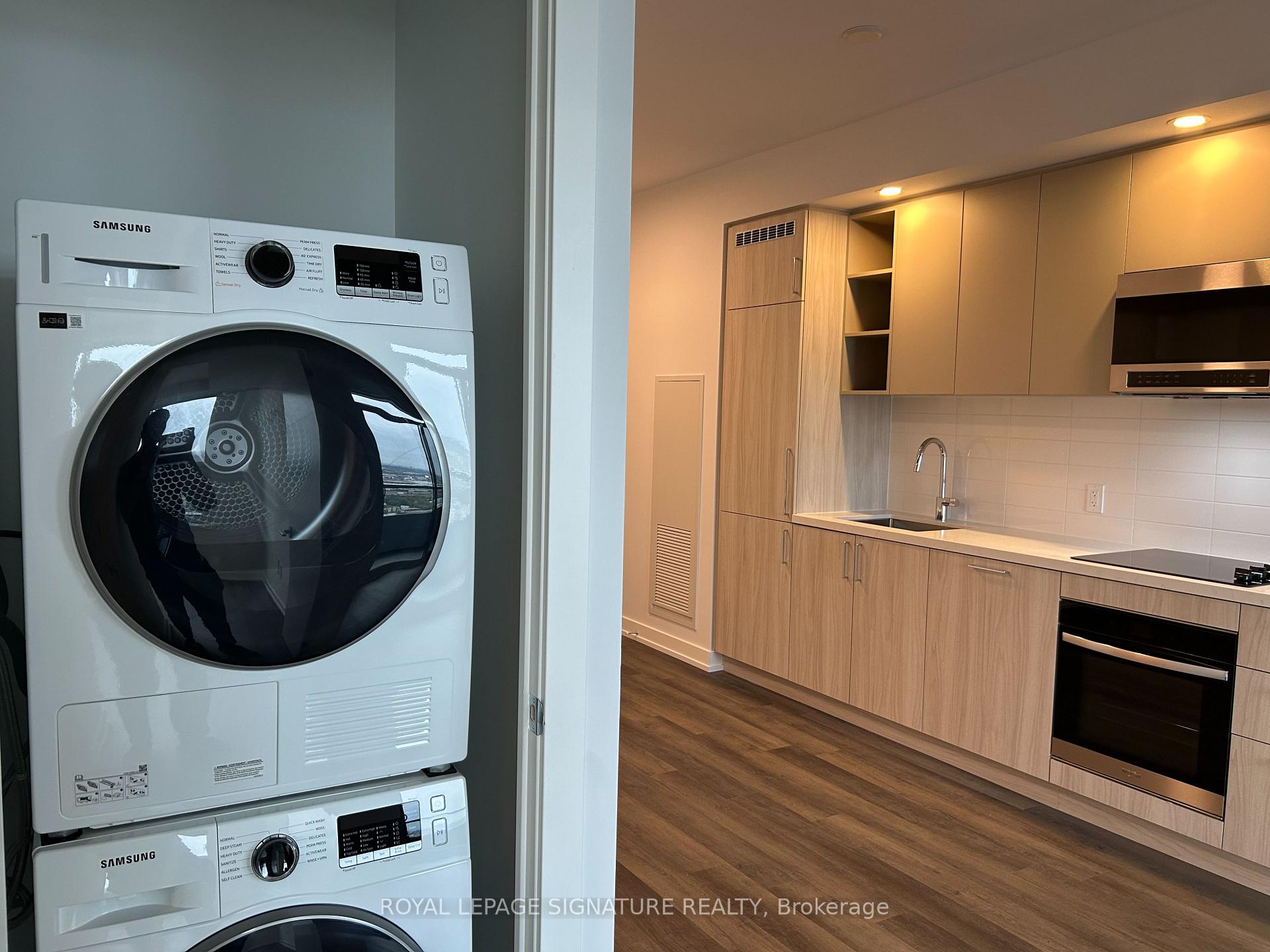 Photo 13 of Unit 2004, 5 Meadowale Road, Vaughan, Vaughan Corporate Centre — HOMEH