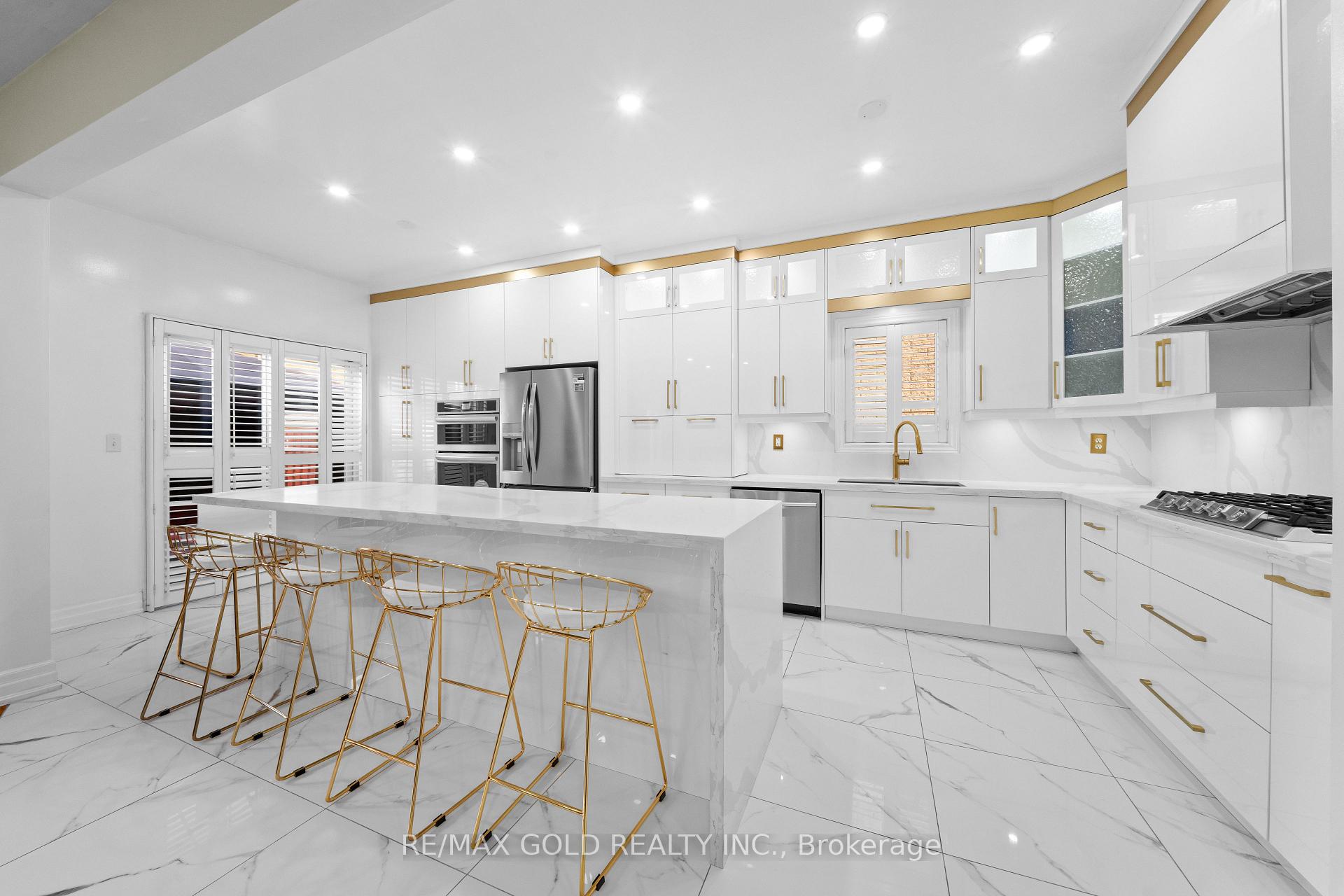 Photo 1 of 19 Attview Crescent, Brampton, Bram East — HOMEH