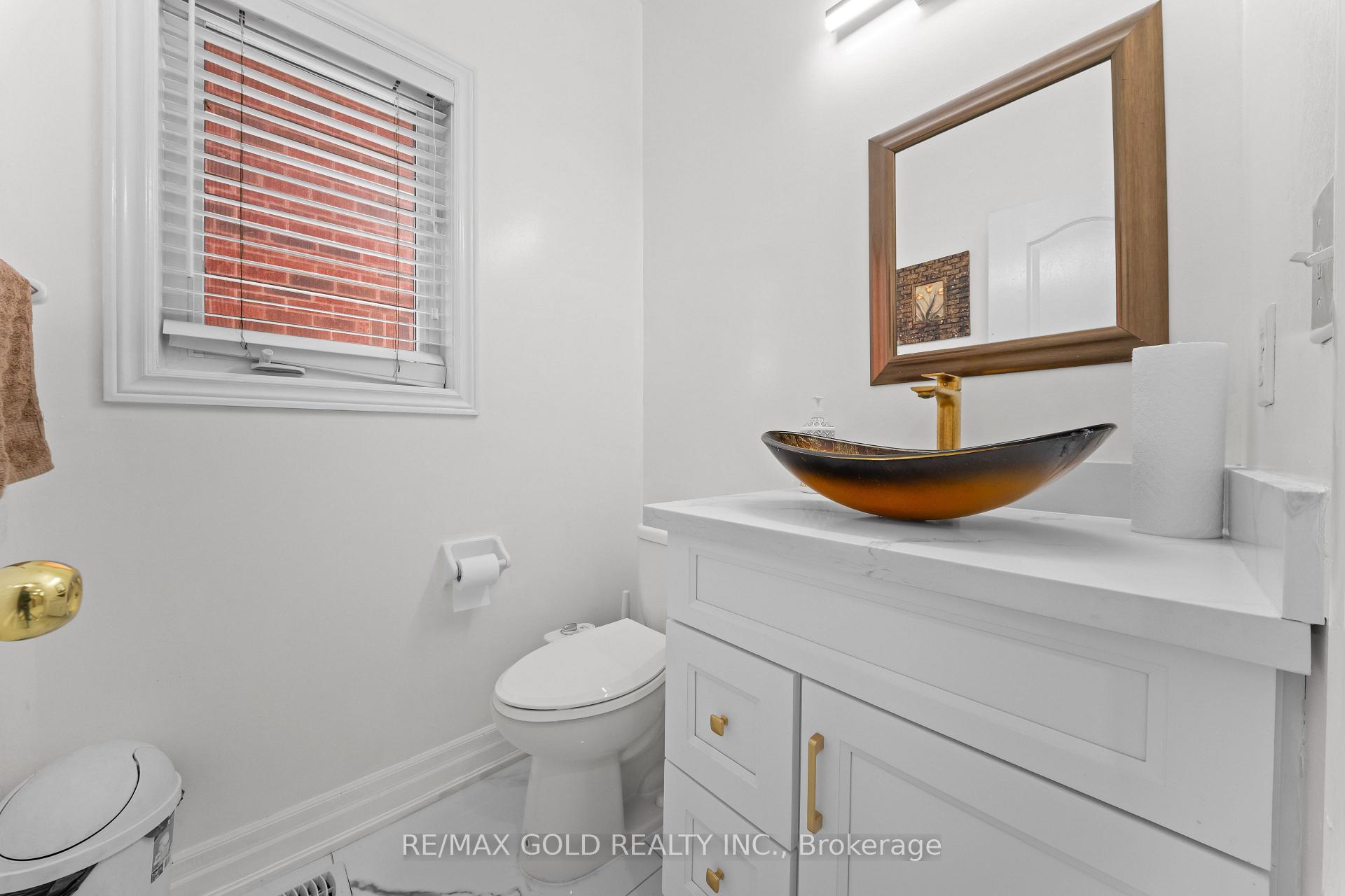 Photo 6 of 19 Attview Crescent, Brampton, Bram East — HOMEH