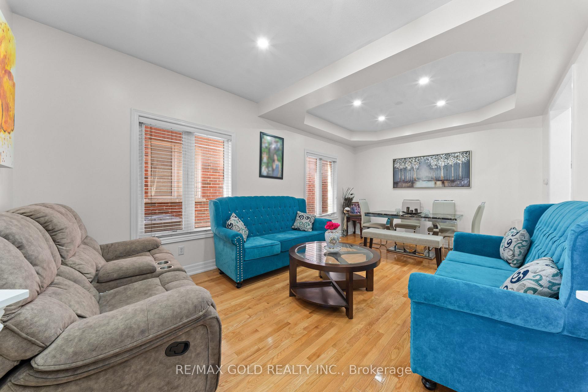 Photo 7 of 19 Attview Crescent, Brampton, Bram East — HOMEH